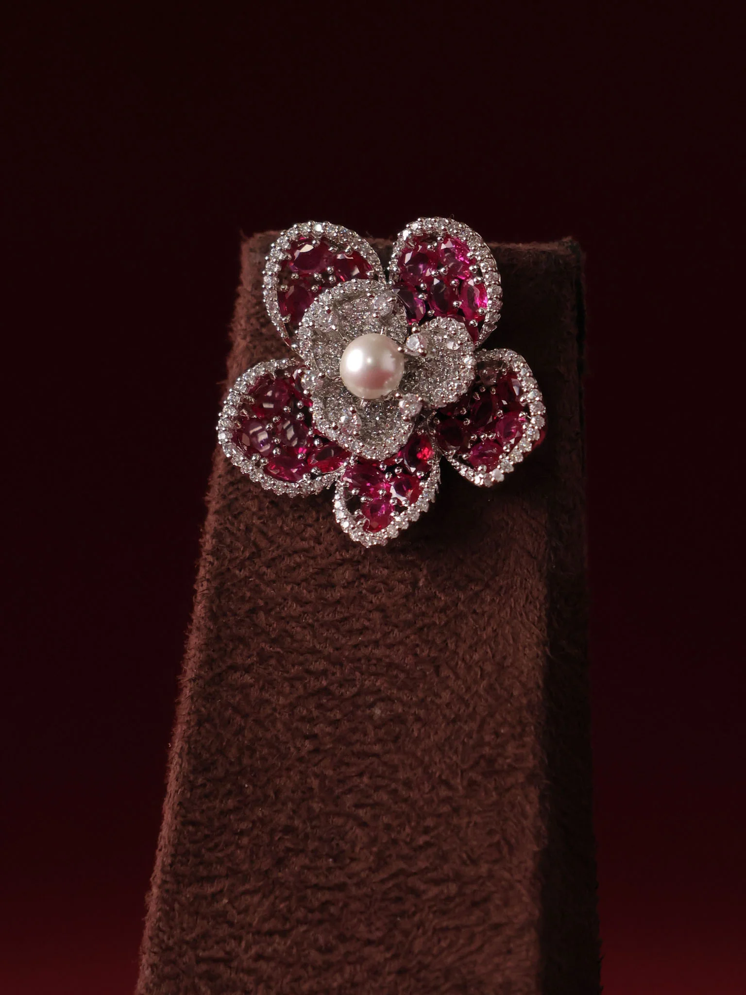 Floral Pearl Necklace Set - Image 3