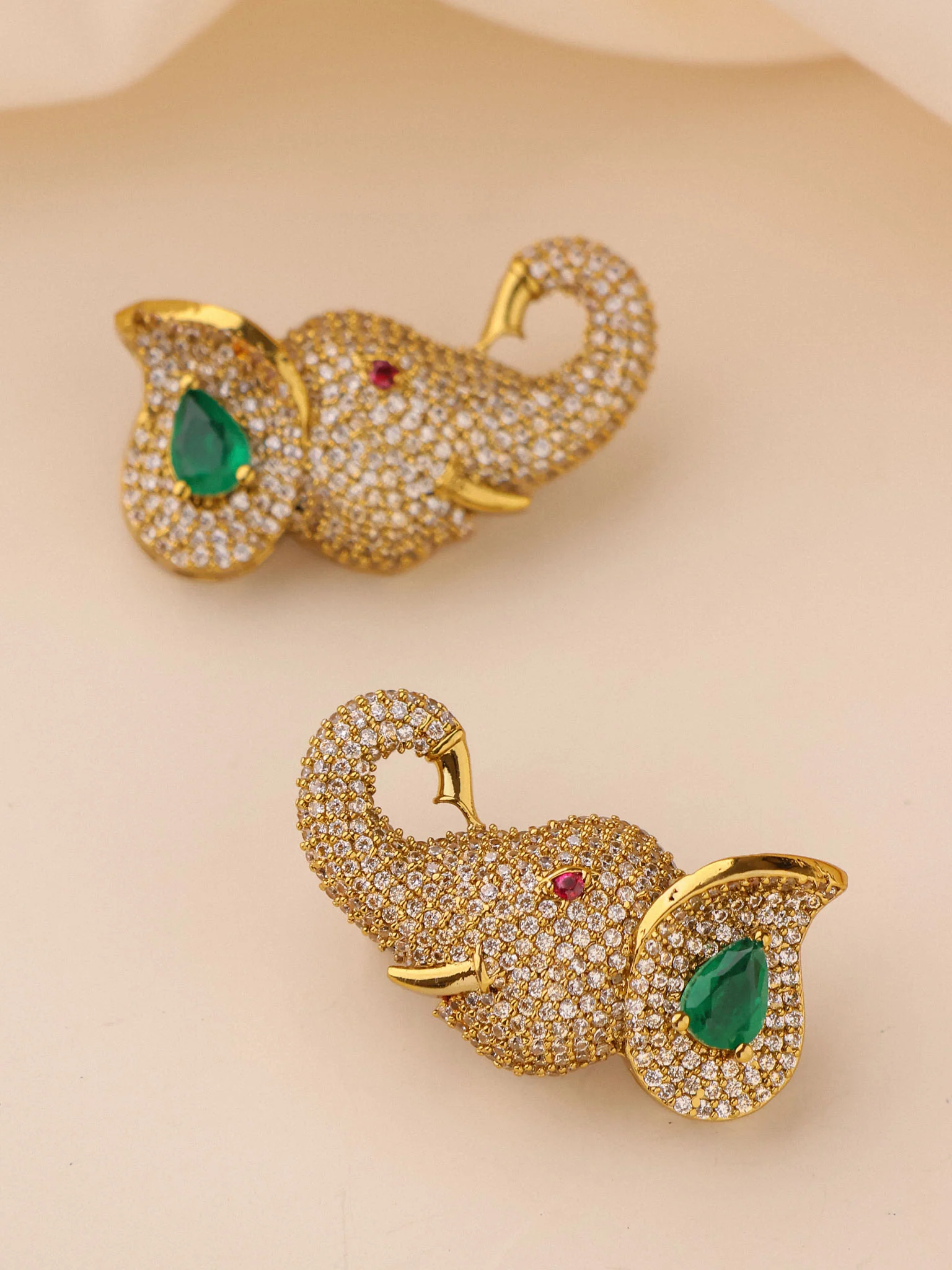 Gaja Noor Collar Buttons (Set of 2) — Silver & Gold Pair