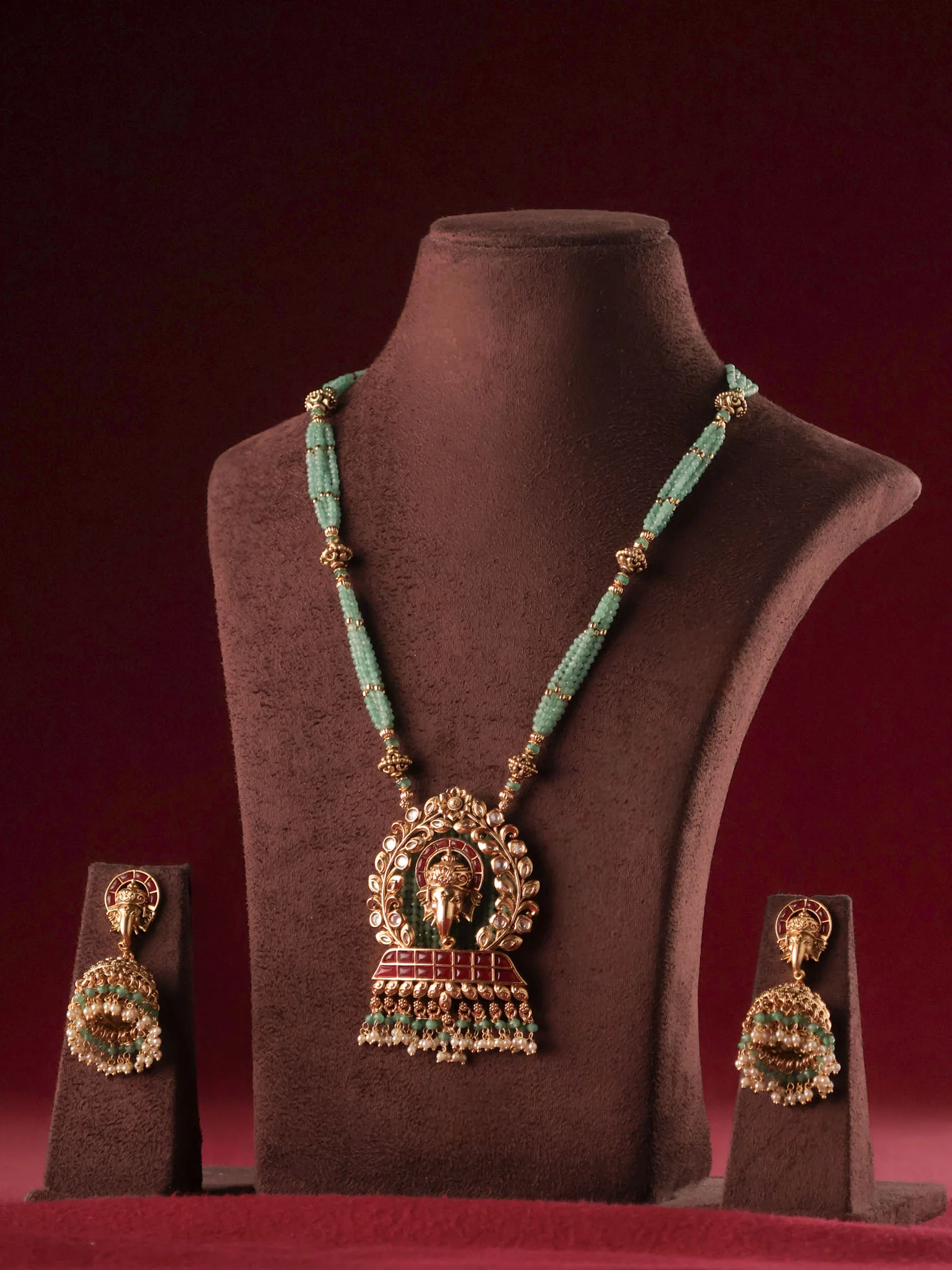 Ganvika Sacred Temple Ganesha Necklace Set