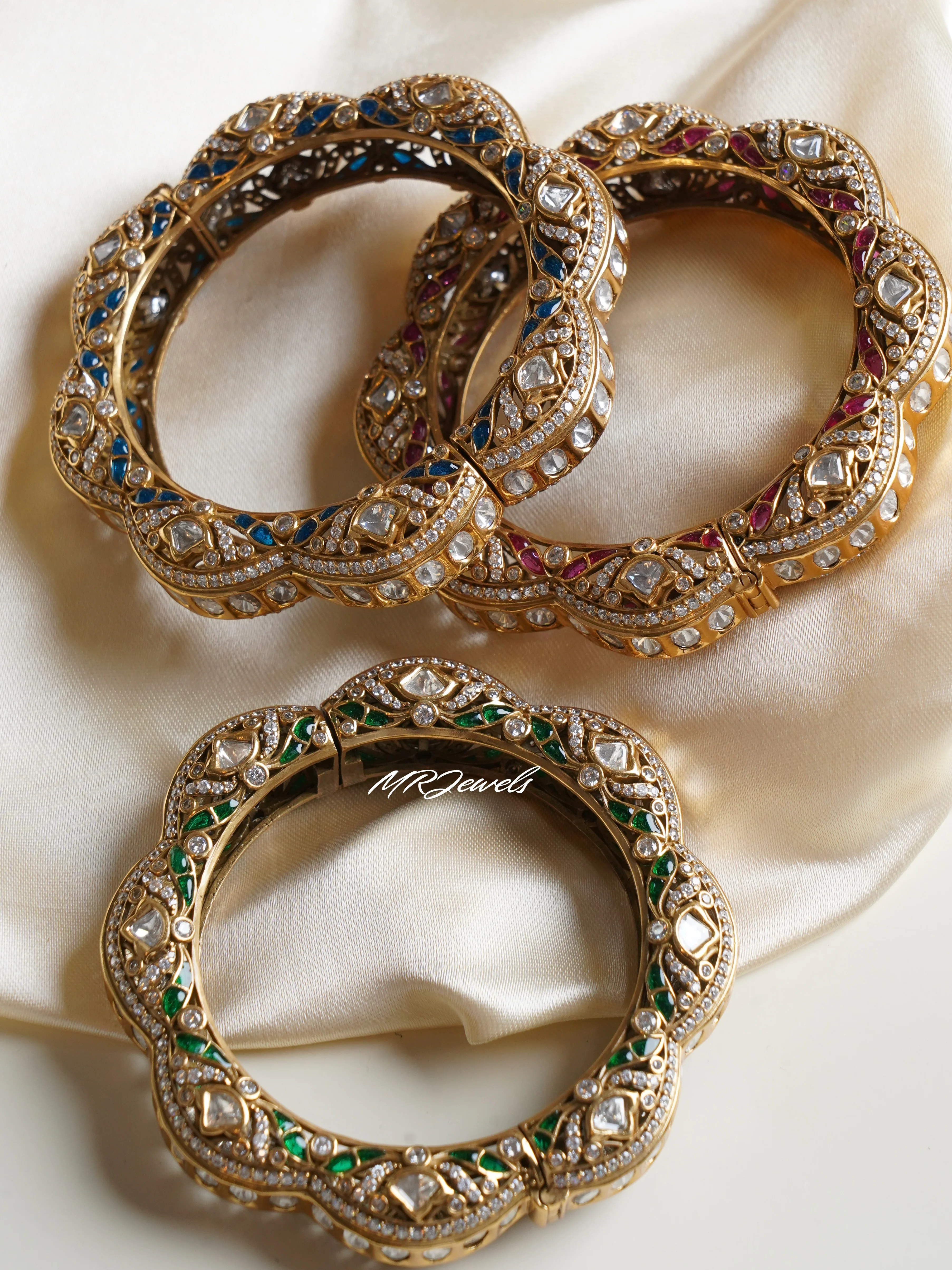 Gold Finished Polki kada With Designer Kundan Work- Openable - Image 3