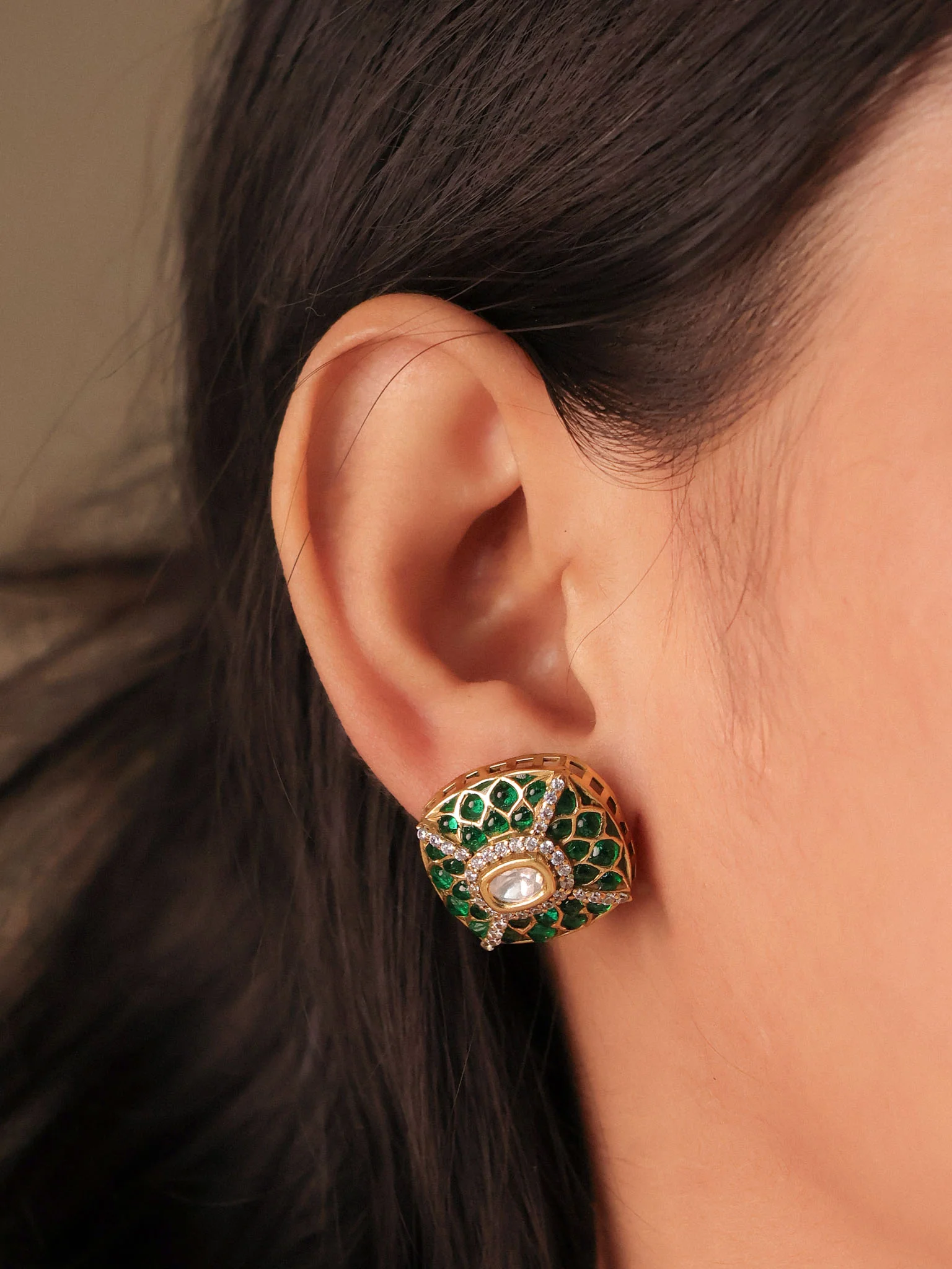 Gold-Plated Kundan Polki Choker Set Pearl & Enamel Detailing - Image 3
