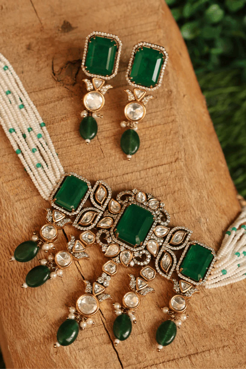 Green Beaded Kundan Choker Set - Image 3