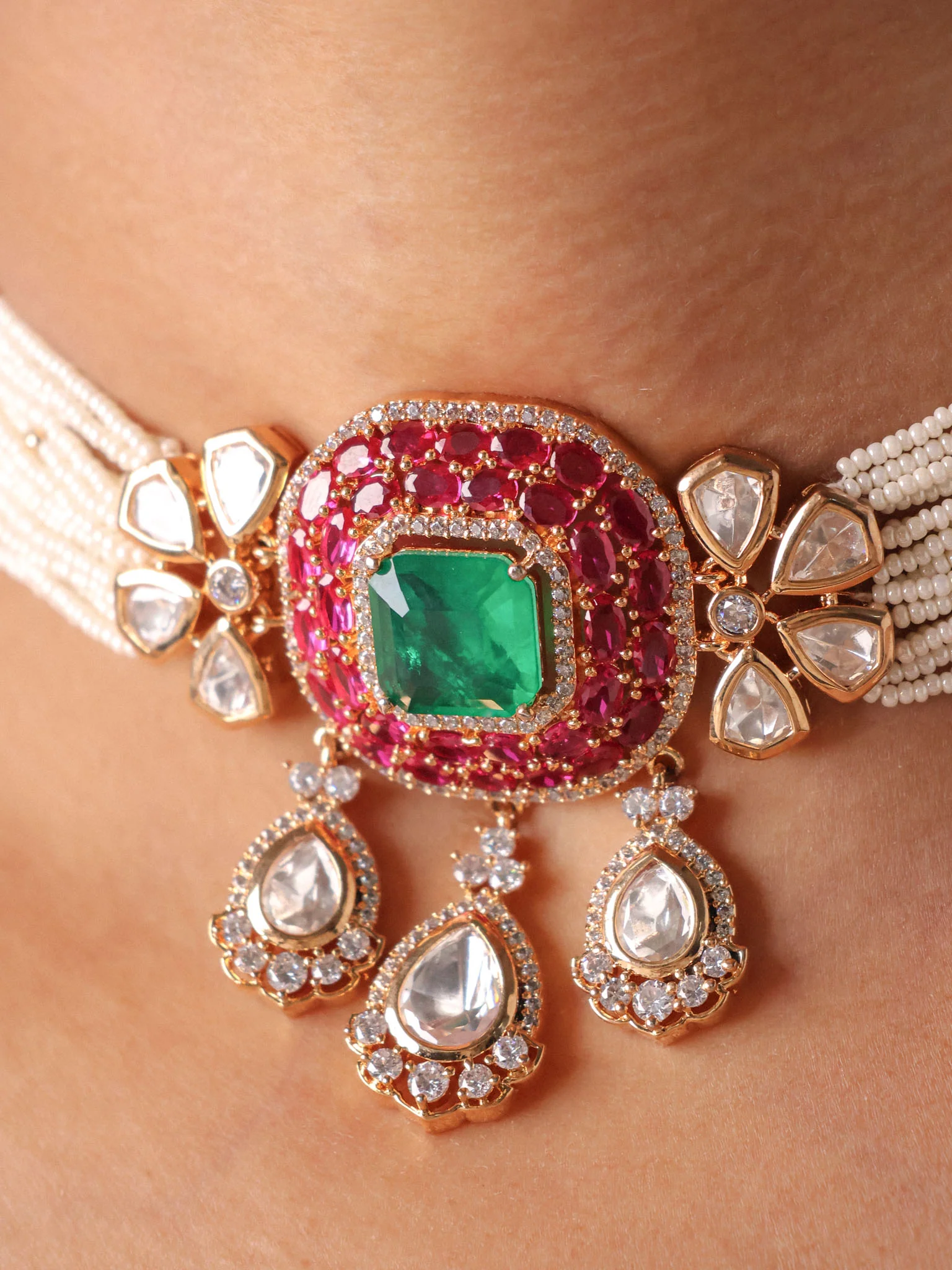 Gulabi Émeraude Jadau Choker Set - Image 2