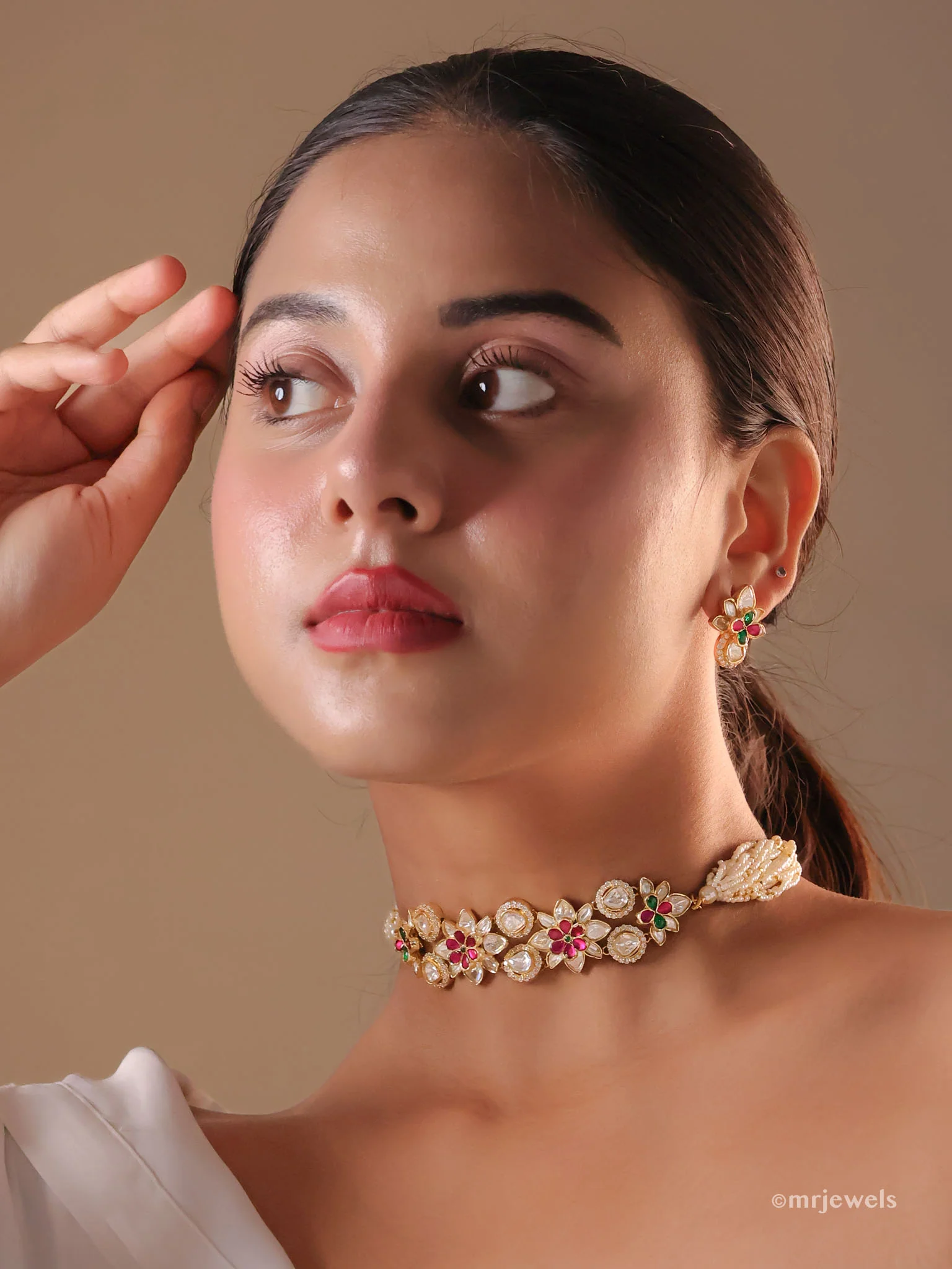 Gulbagh Floral Kundan Choker Set (with Studs)
