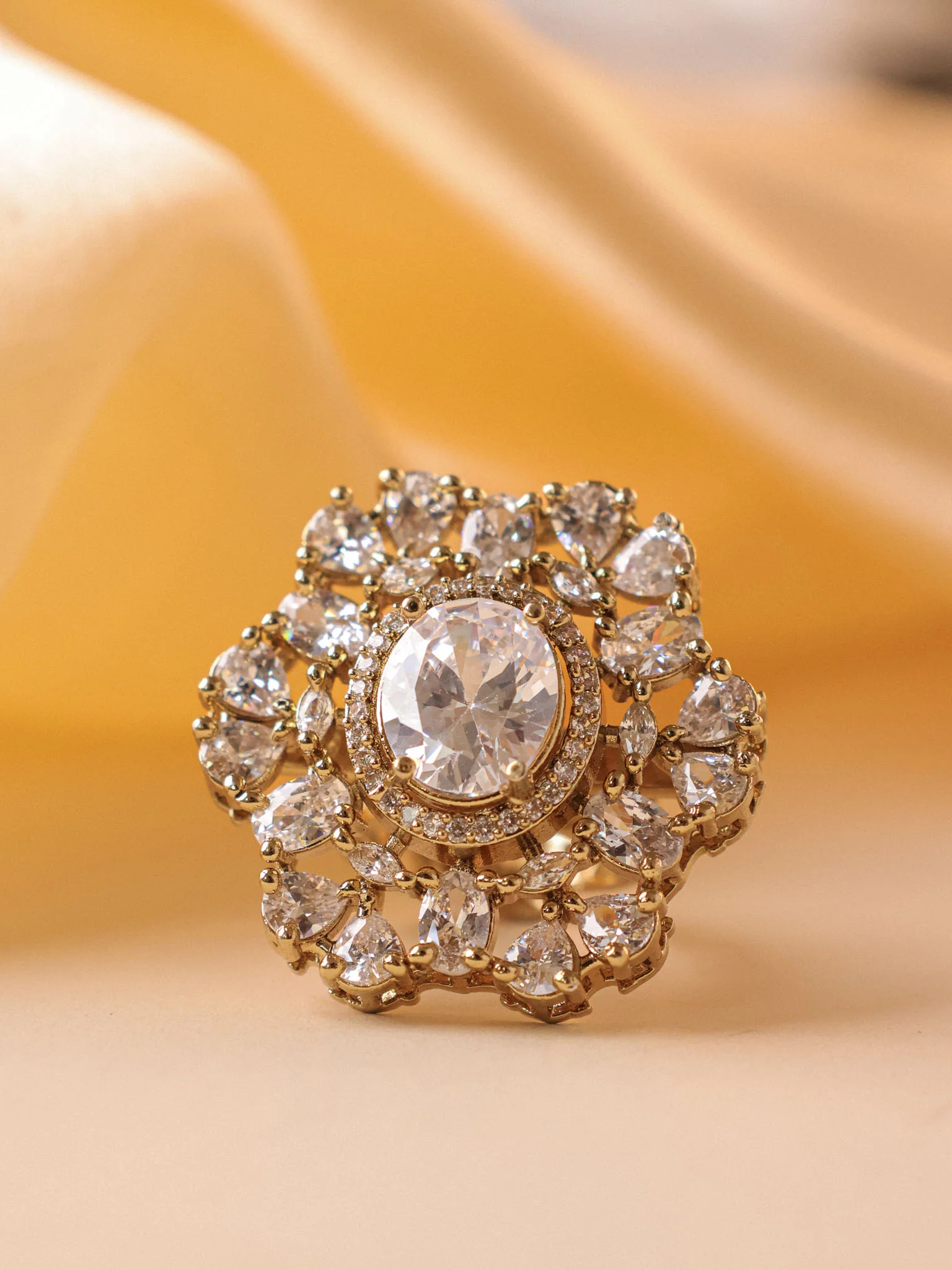 Gulzar Kundan Statement Ring - Image 10