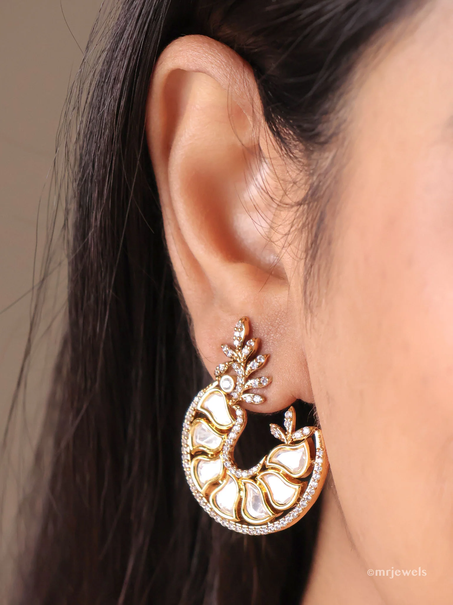 Heer Polki Crescent Earrings - Image 2