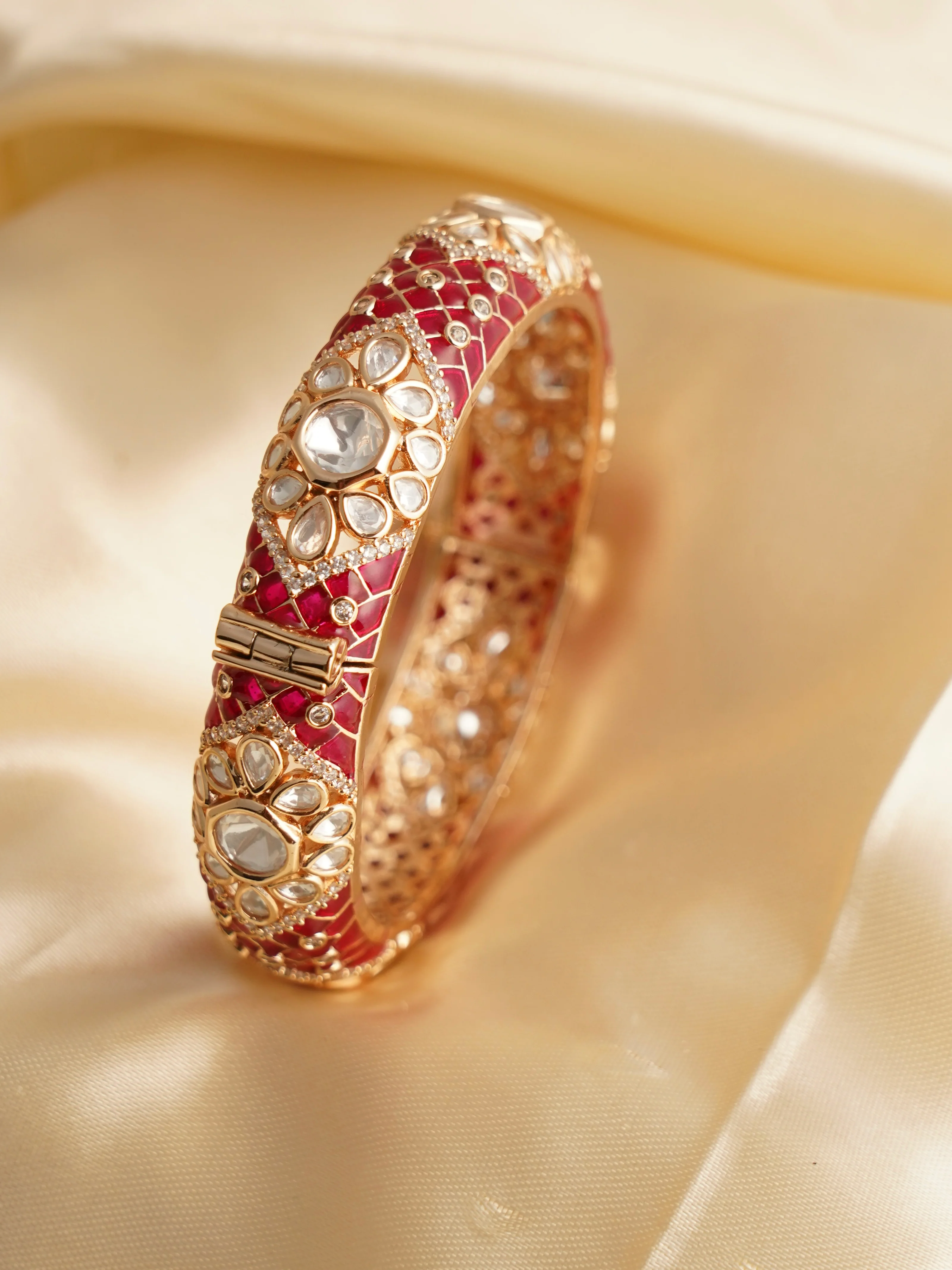 Saanvi Kundan kada/ Bangles with Enamel Accents - Openable - Image 2