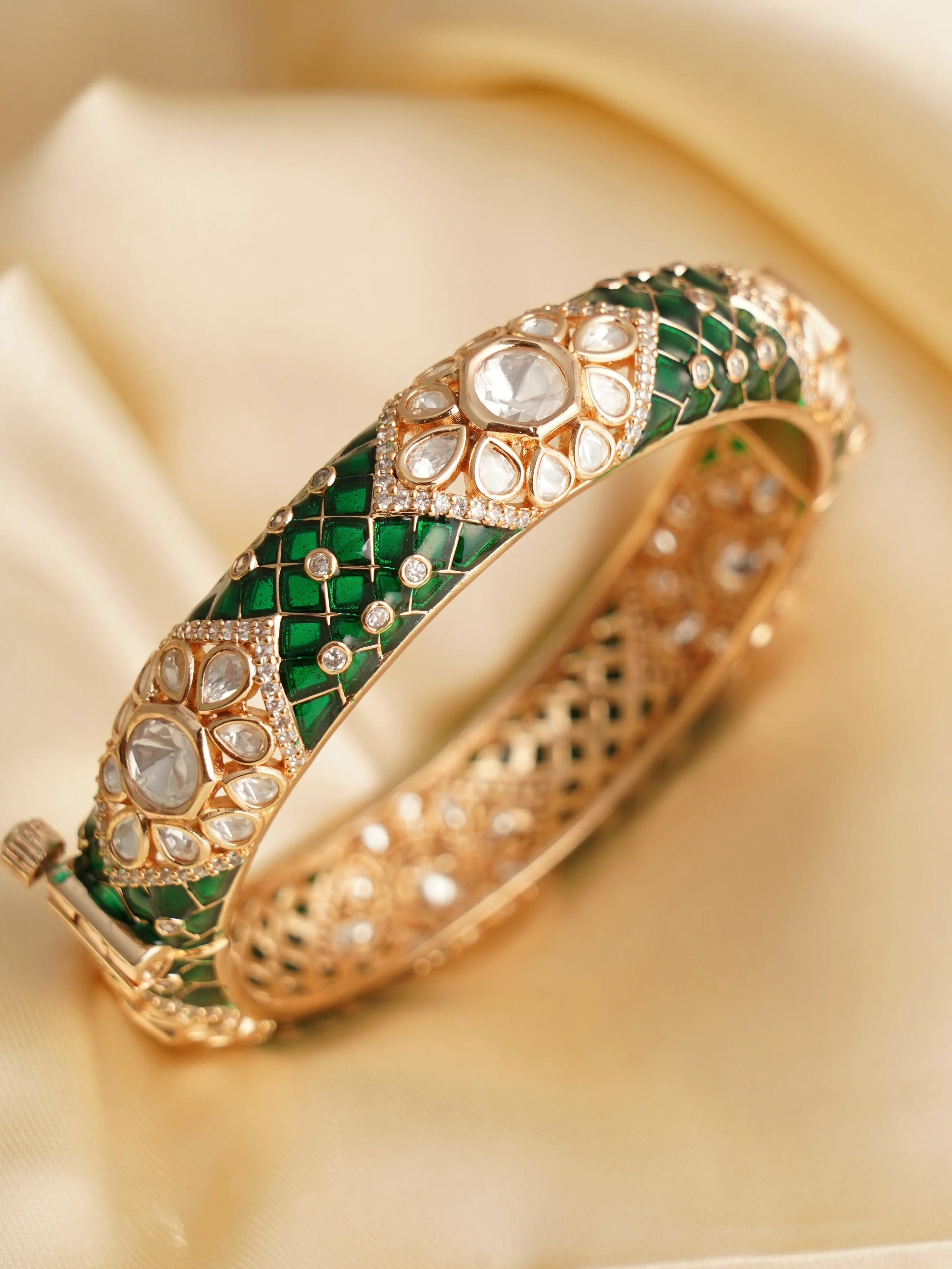 Saanvi Kundan kada/ Bangles with Enamel Accents - Openable - Image 3