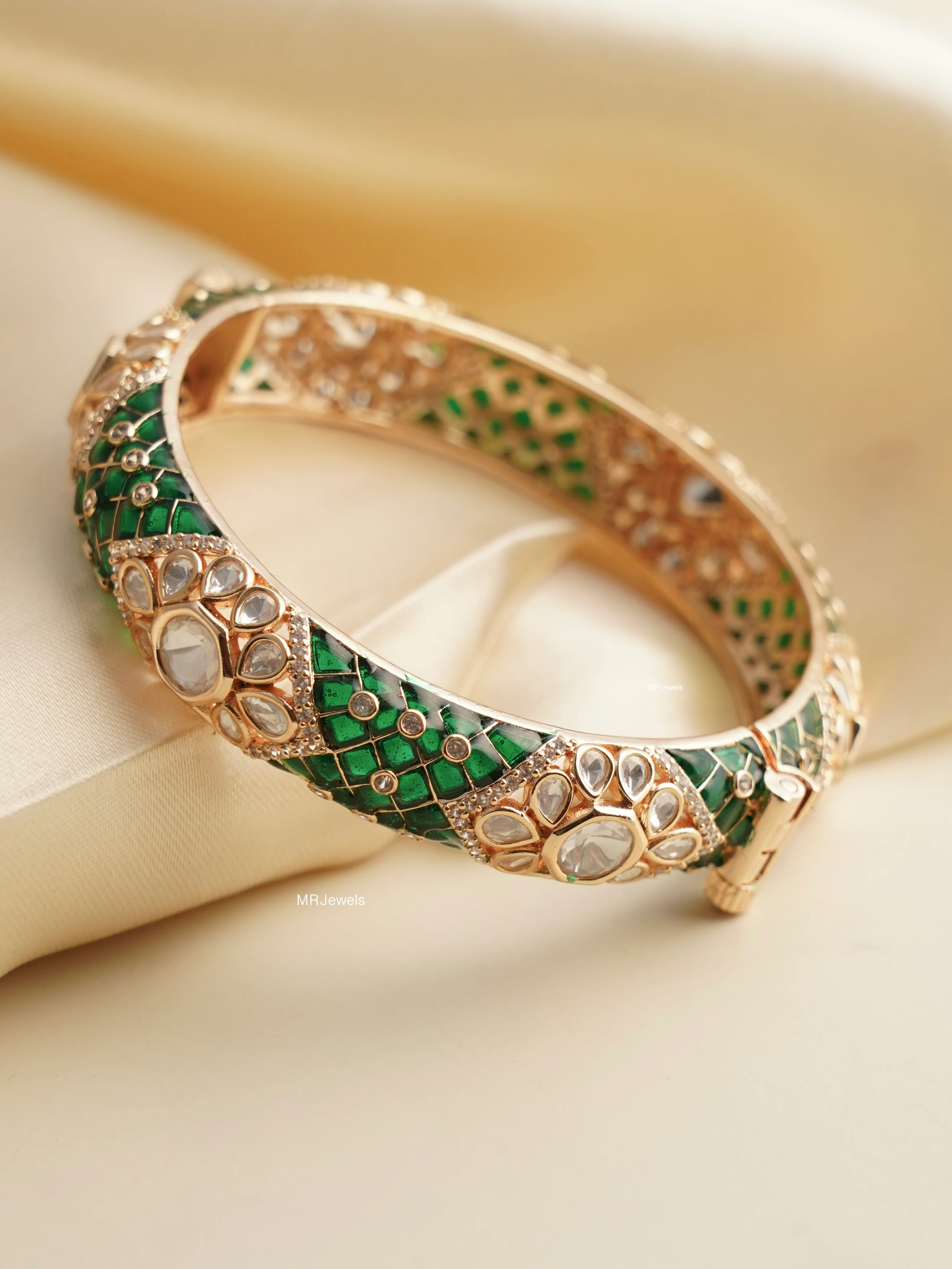Saanvi Kundan kada/ Bangles with Enamel Accents - Openable - Image 4