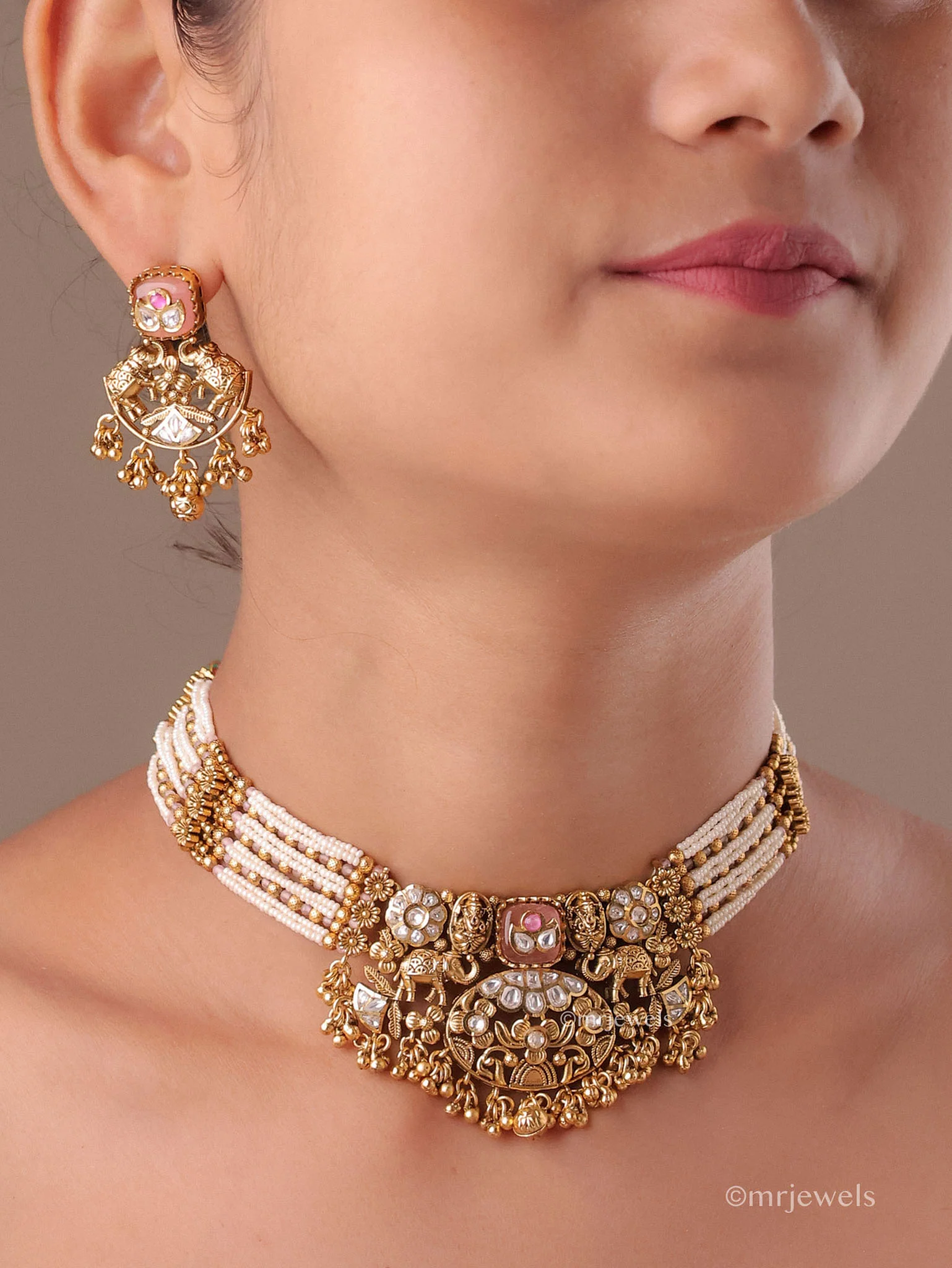 Heritage Kundan Pearl Necklace Set - Image 4