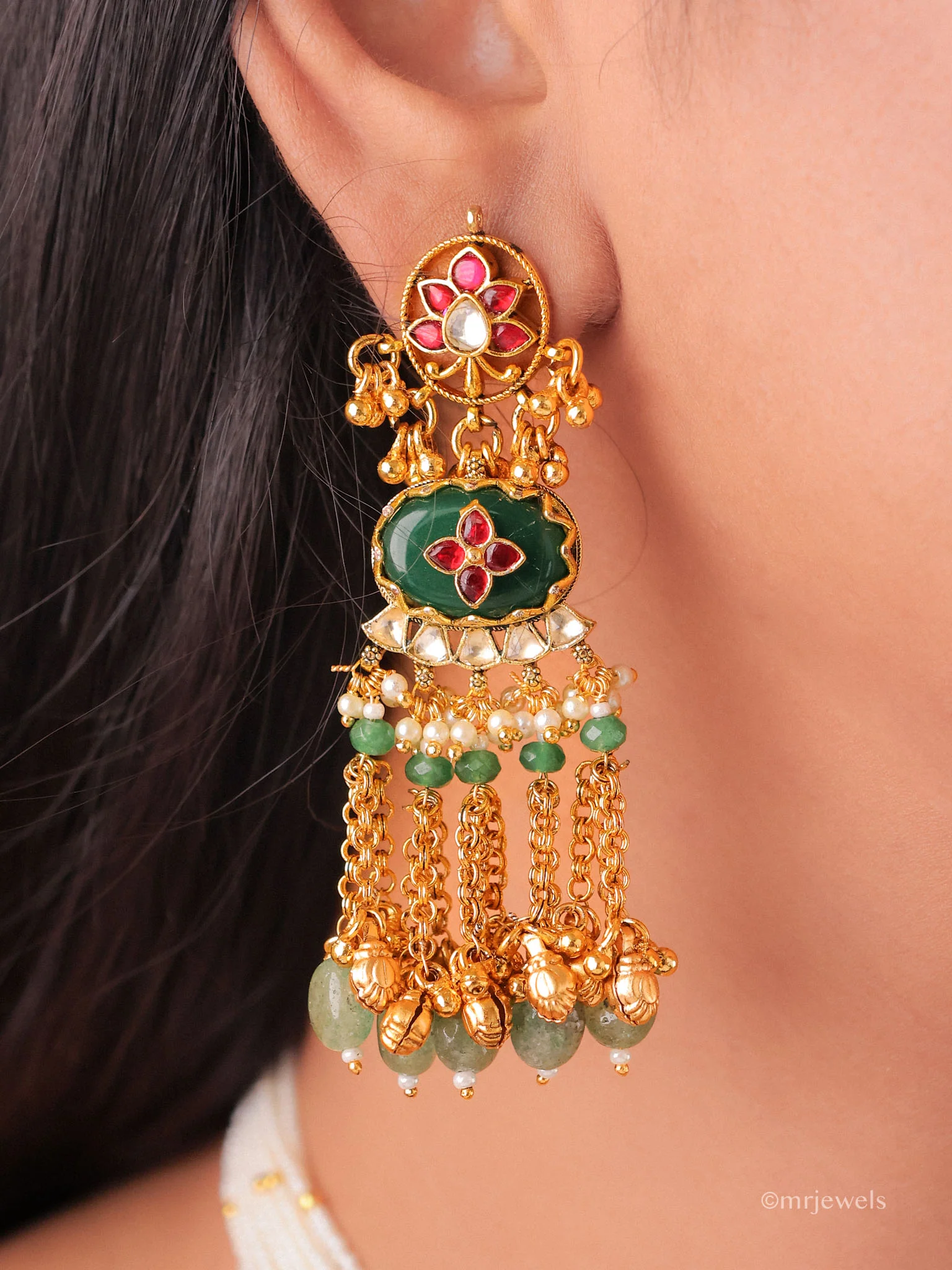 Iraaya Necklace Pendant Set - Image 3