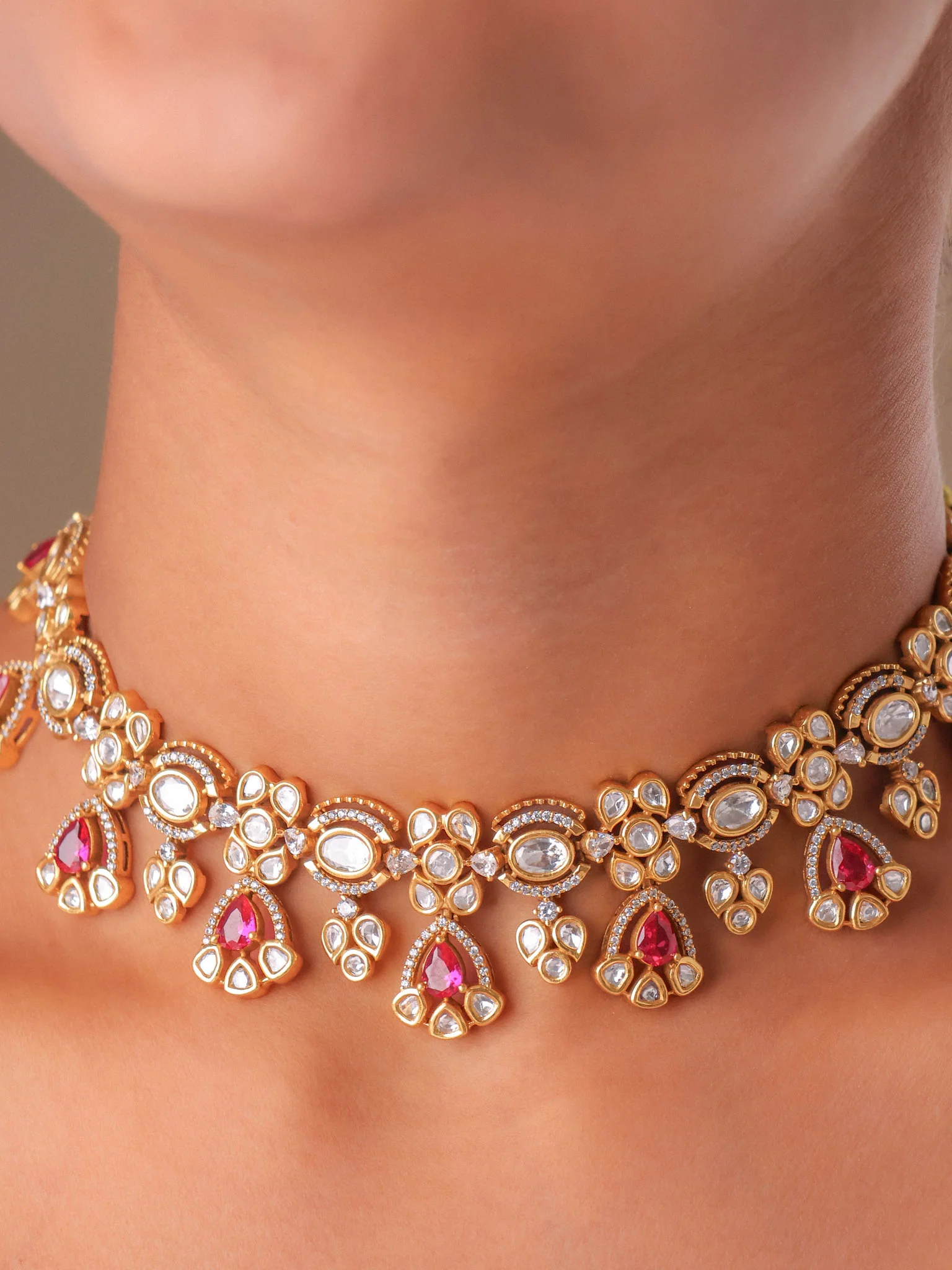 Ishani Kundan Polki Floral Necklace Set - Image 2