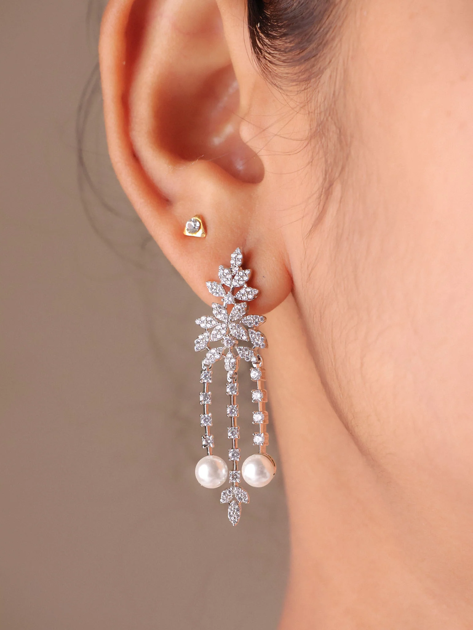 Ivory Celeste Diamondette Necklace Set - Image 3