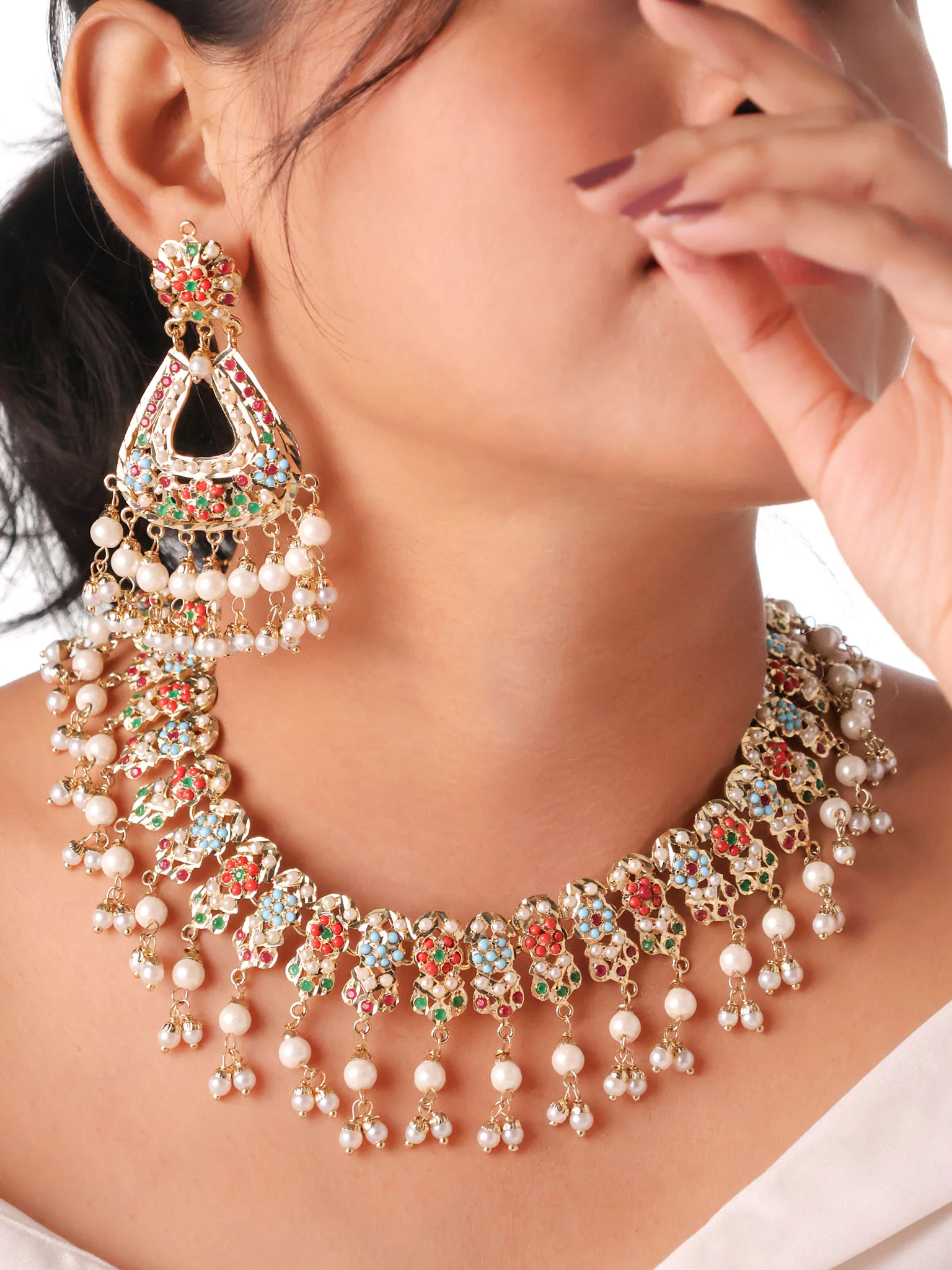 Jadau Navrattan Necklace Set