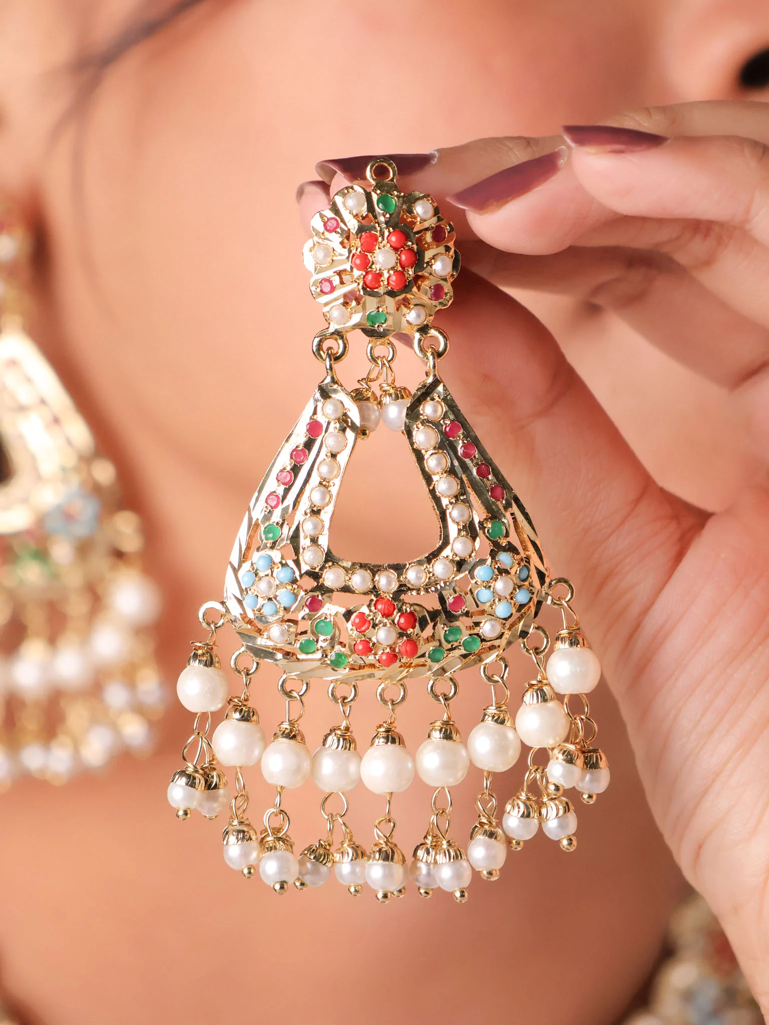 Jadau Navrattan Necklace Set - Image 3