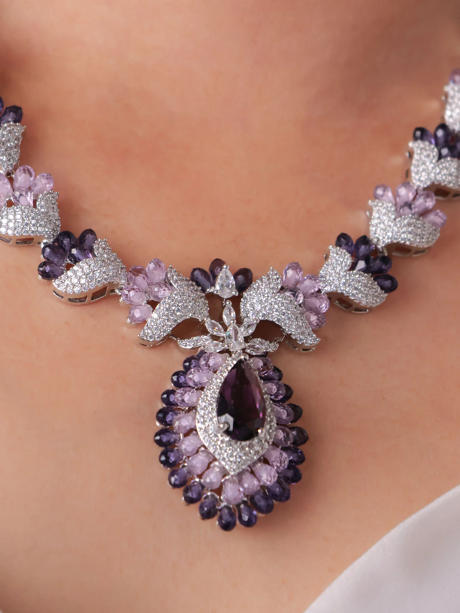 Jade-Mist Couronne — Beaded Necklace Set - Image 2