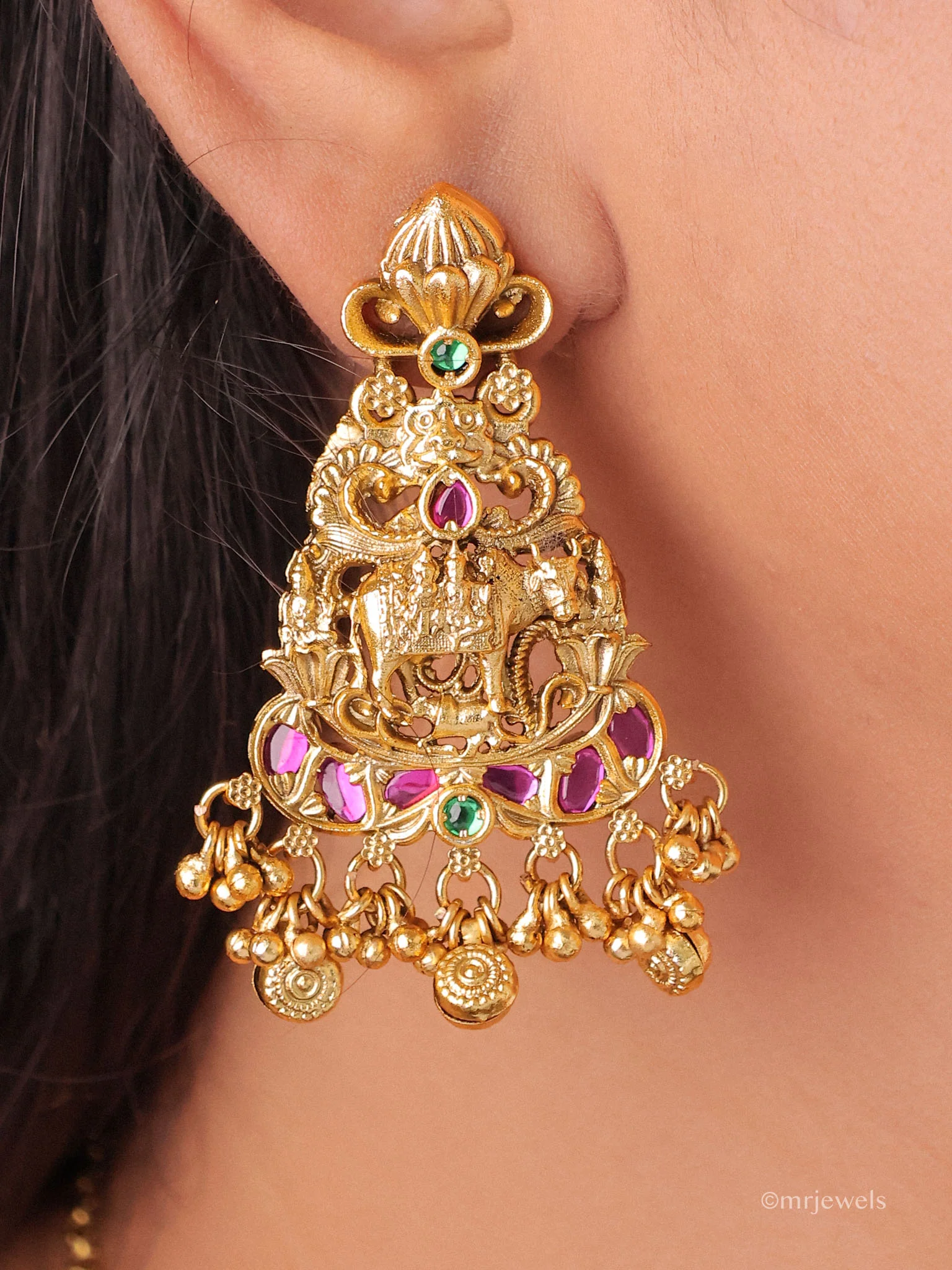 Kaamdhenu Temple Pendant Set - Image 3