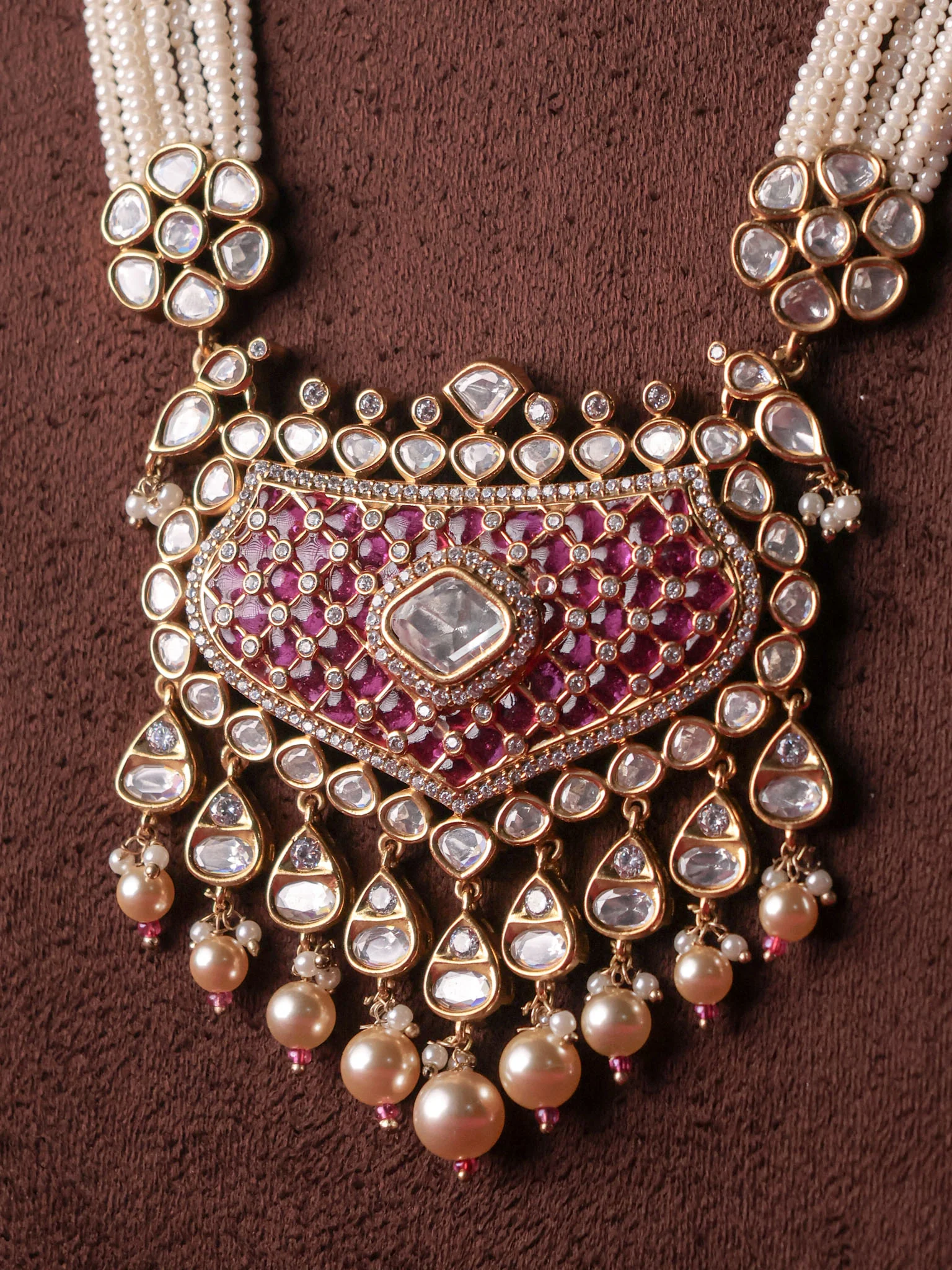 Kairava Heirloom Kundan Necklace Set - Image 2