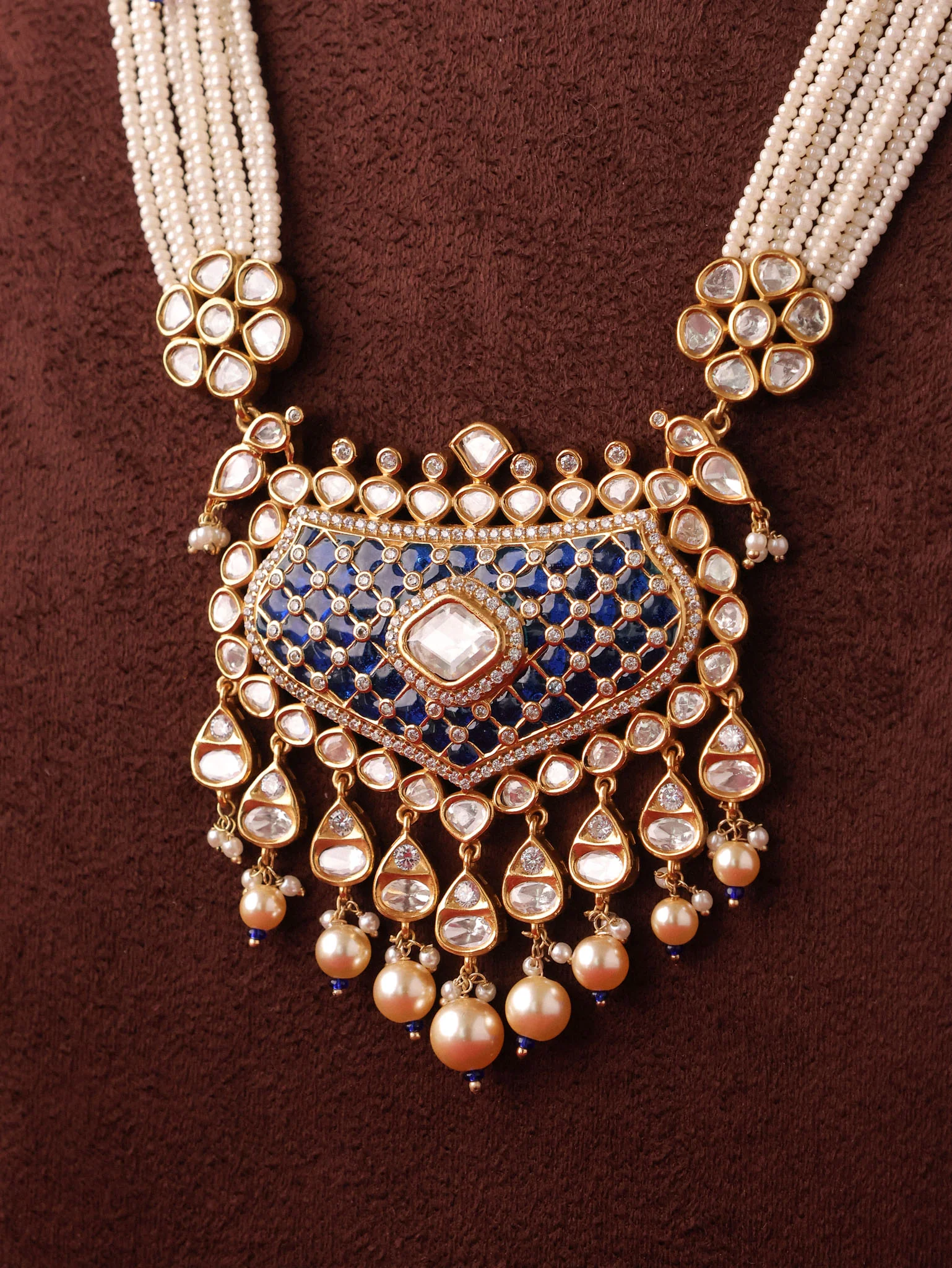 Kairava Heirloom Kundan Necklace Set - Image 8