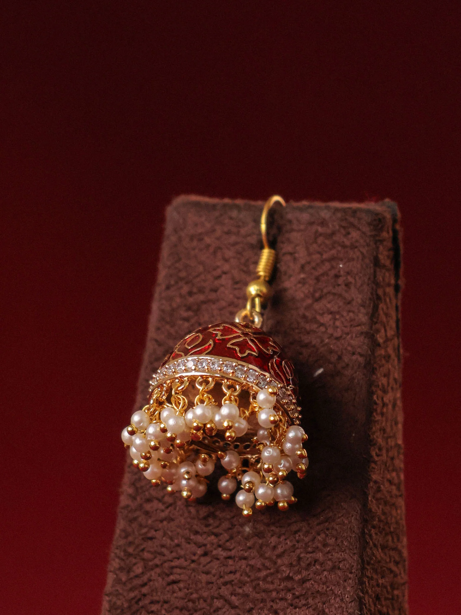 Kosha Riwaayat Pearl Necklace Set - Image 5