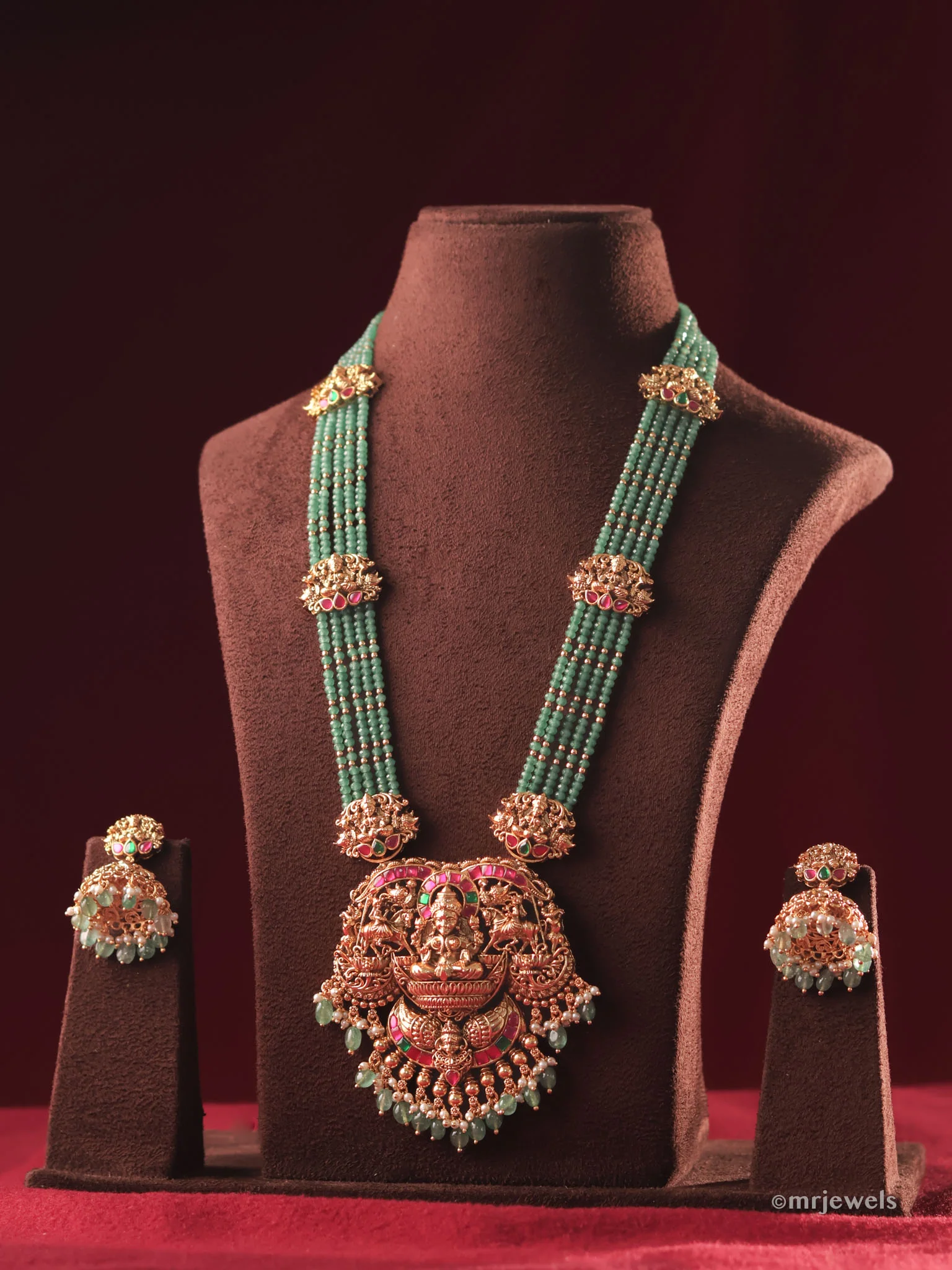 Lakshmi Emerald Beaded Antique Nakashee Necklace Set