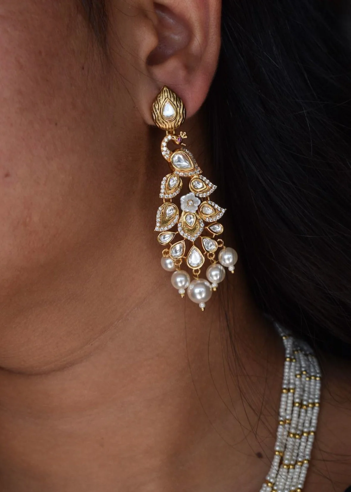 Lavanaya Peacock Pearl Statement Necklace Set - Image 5