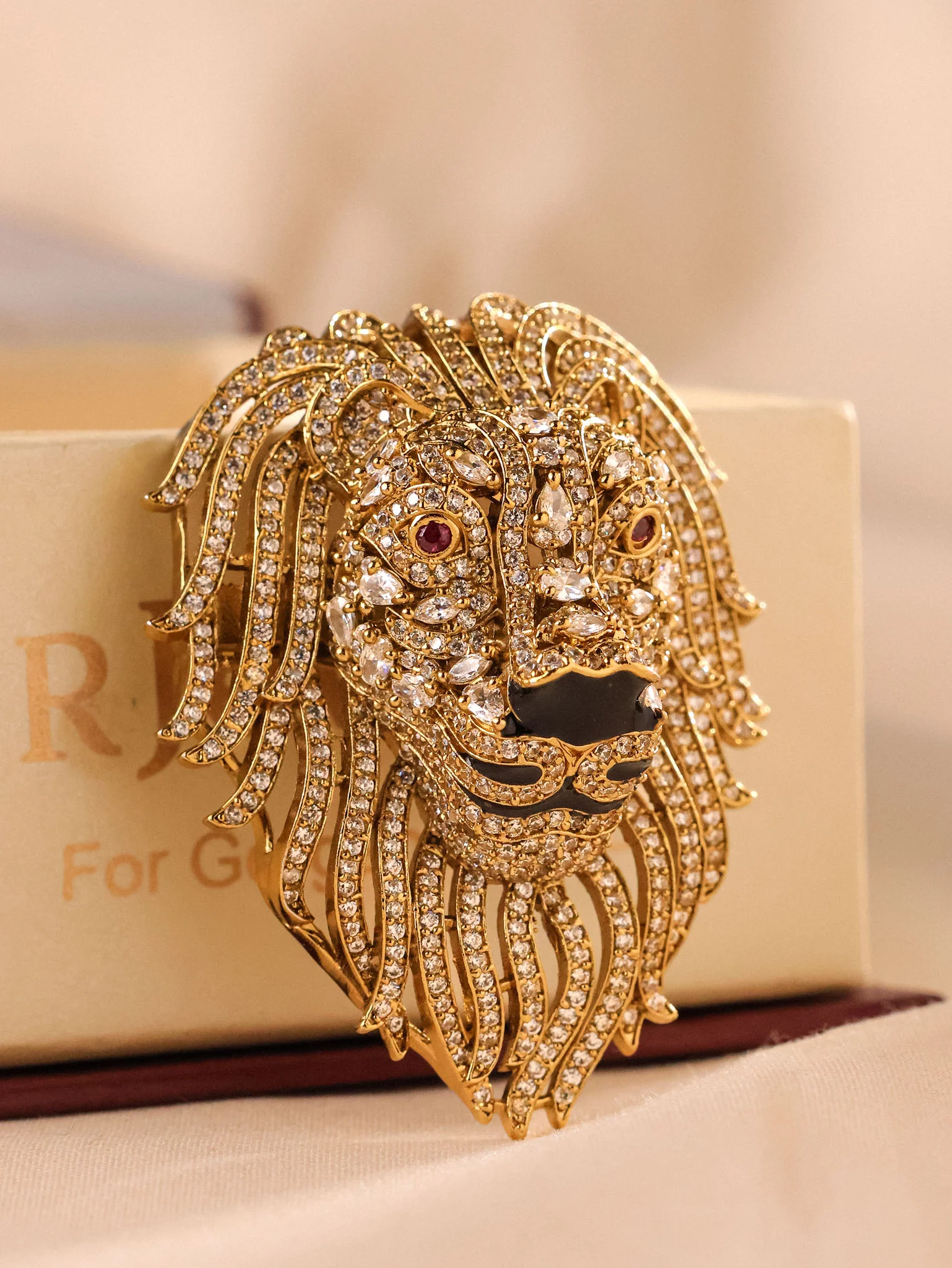 Lion Brooch