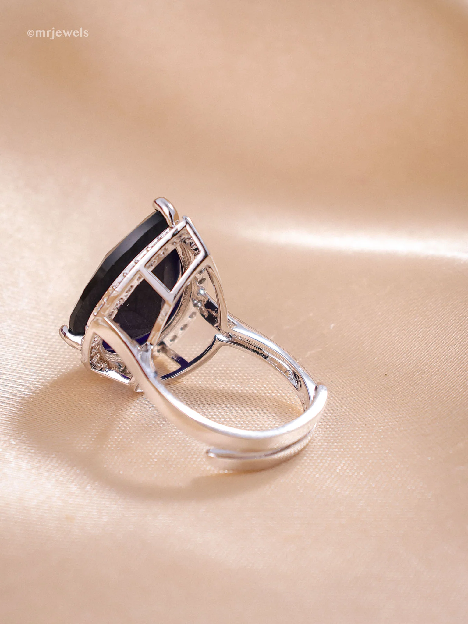 Luxe Teardrop Cocktail Ring (Adjustable) - Image 5