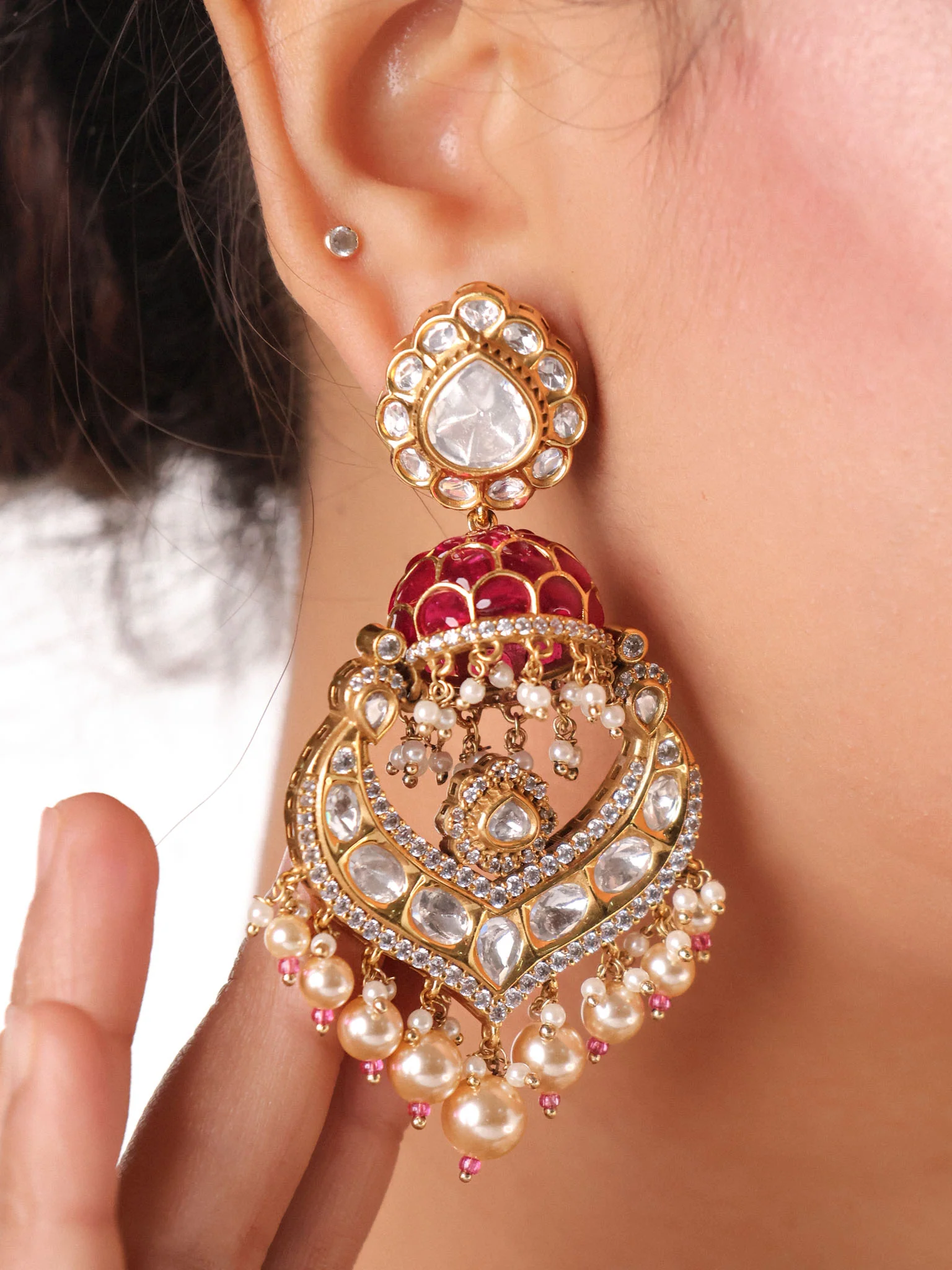 Maharani Polki Bridal Set – Grand Kundan Choker with Pearls, Earrings & Maang-Tikka - Image 3