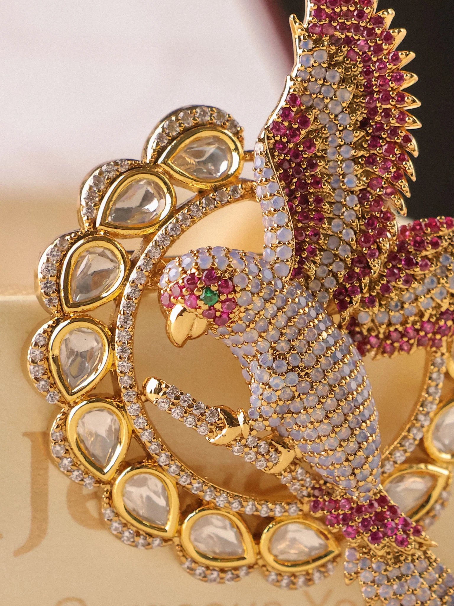 Mayura Luxe Brooch - Image 8