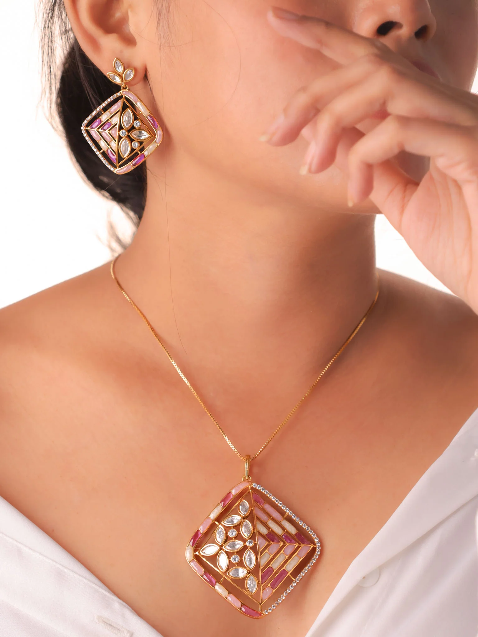 Meenakari Pendant Set
