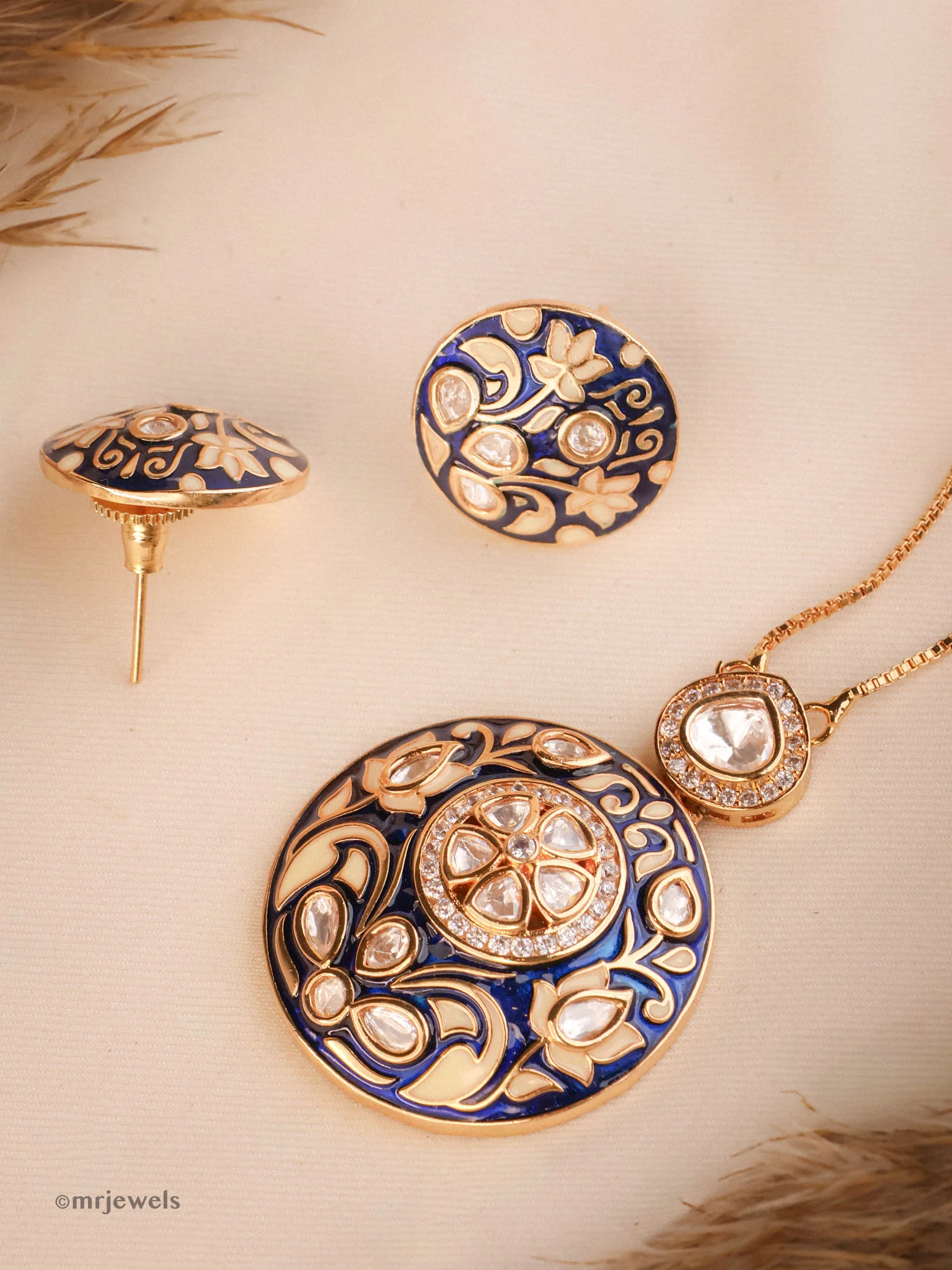 Meenakari Pendant Set
