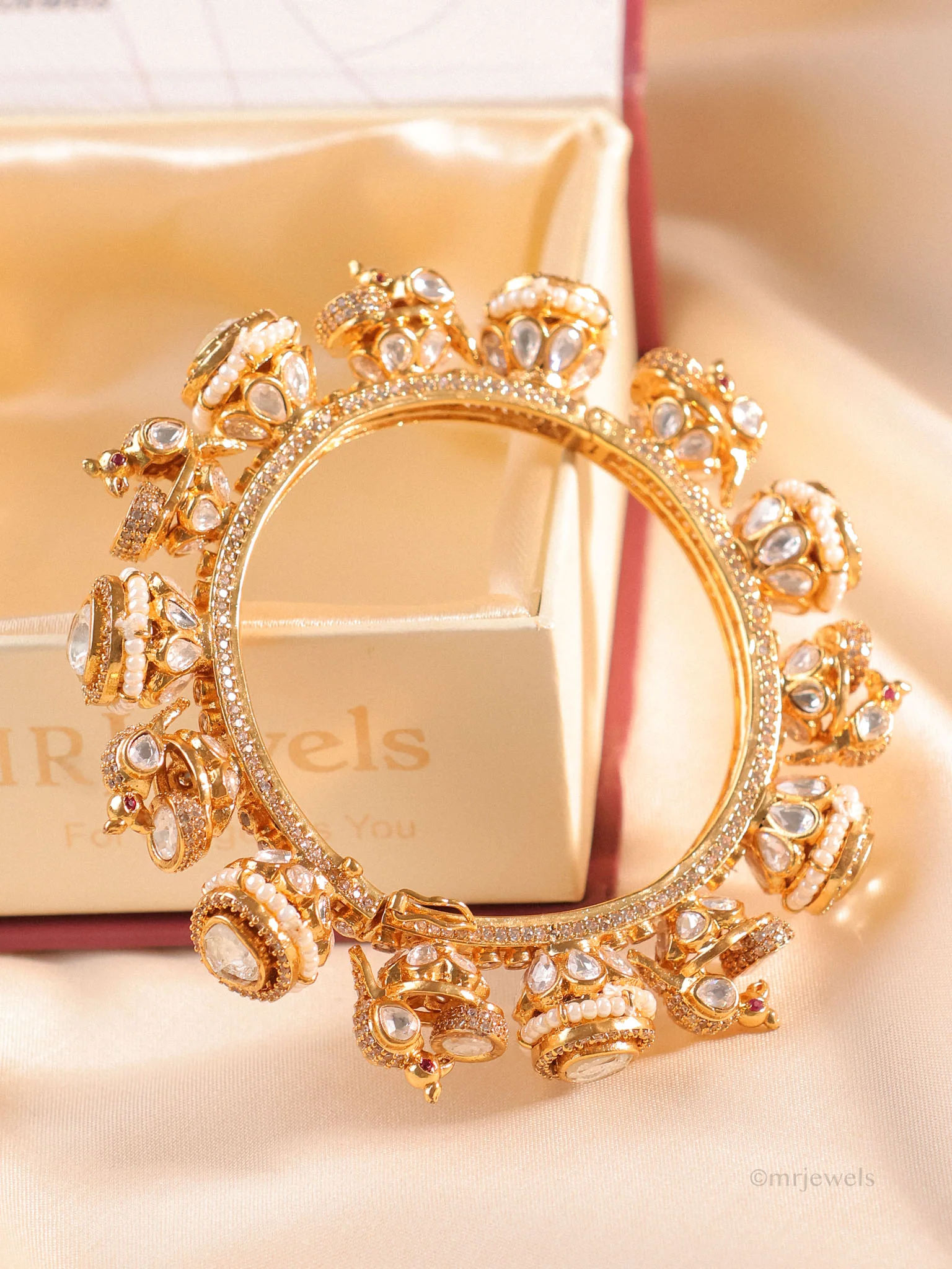 Meherika Polki Pearl Kada - Image 2