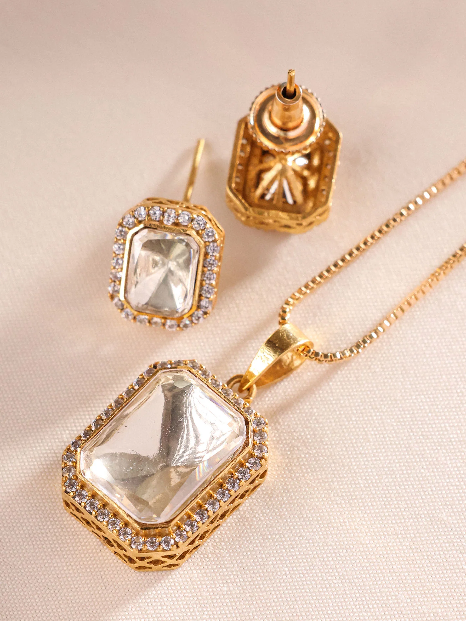 Mehr Moissanite Pendant Set - Image 2