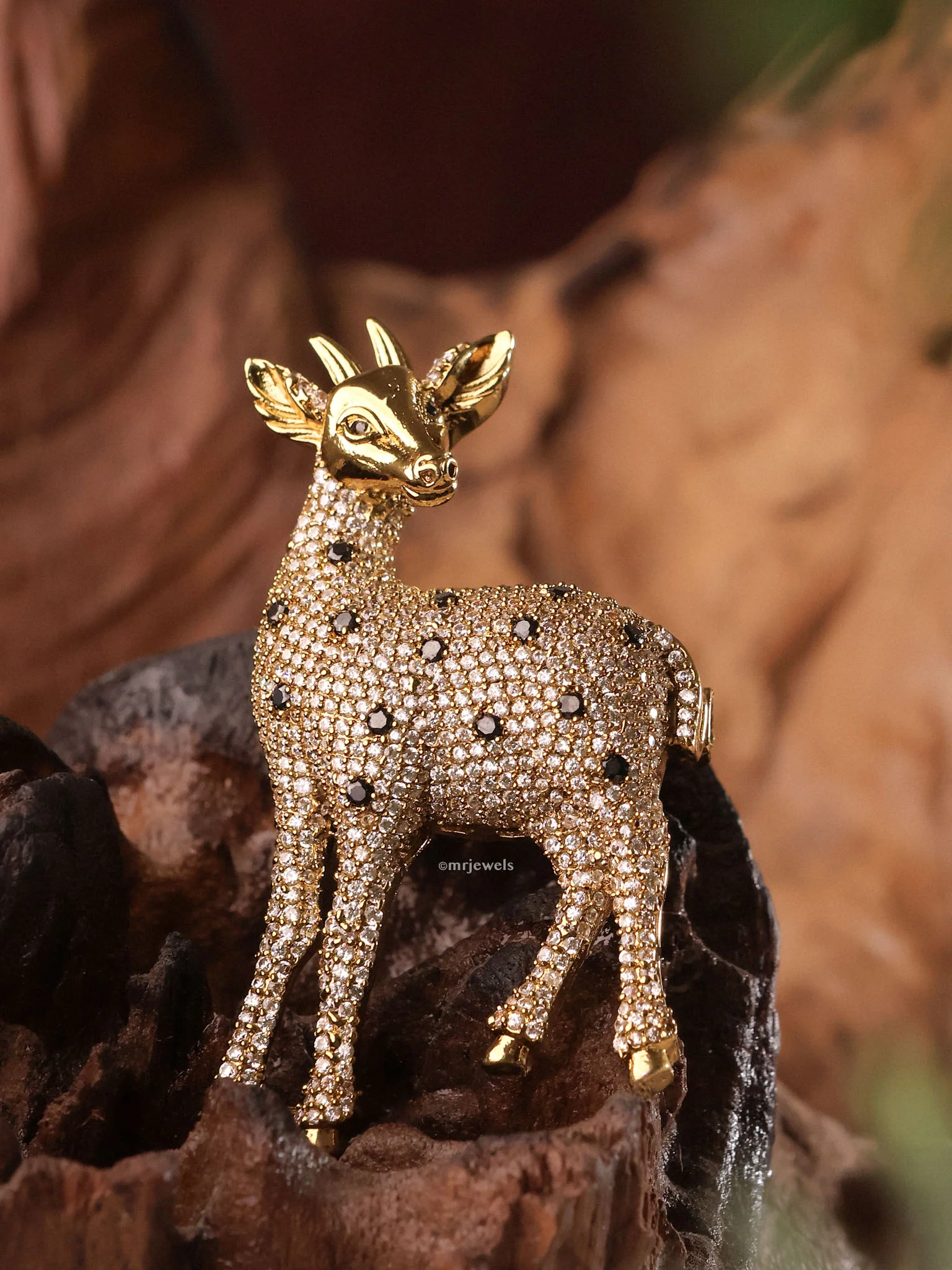 Mriga Royale  Brooch