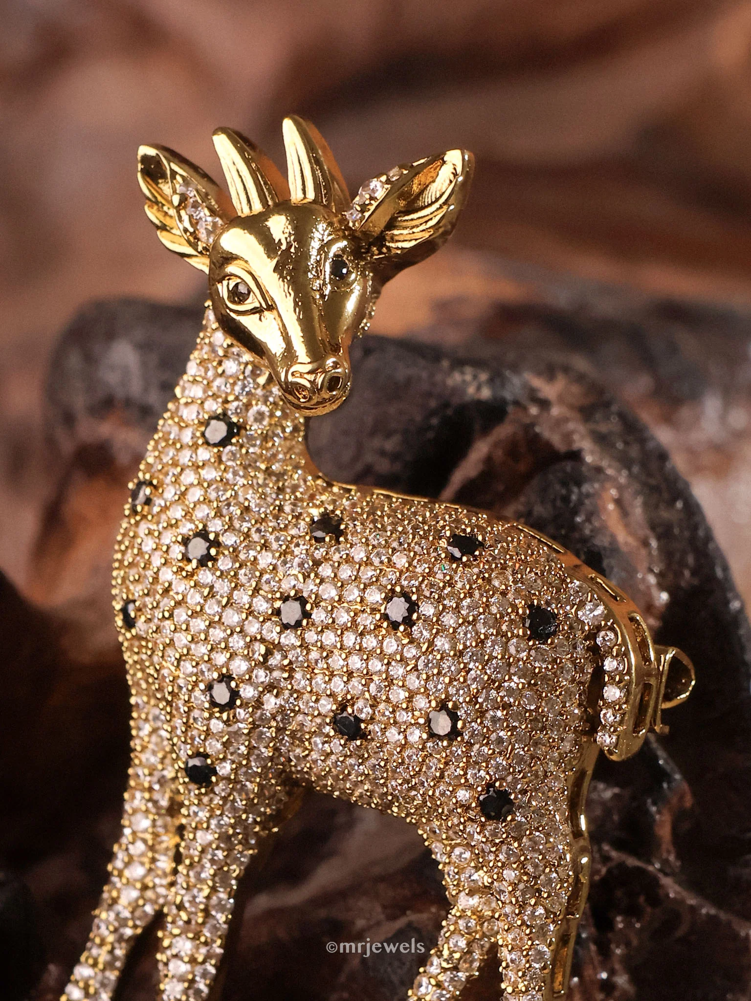 Mriga Royale  Brooch - Image 2