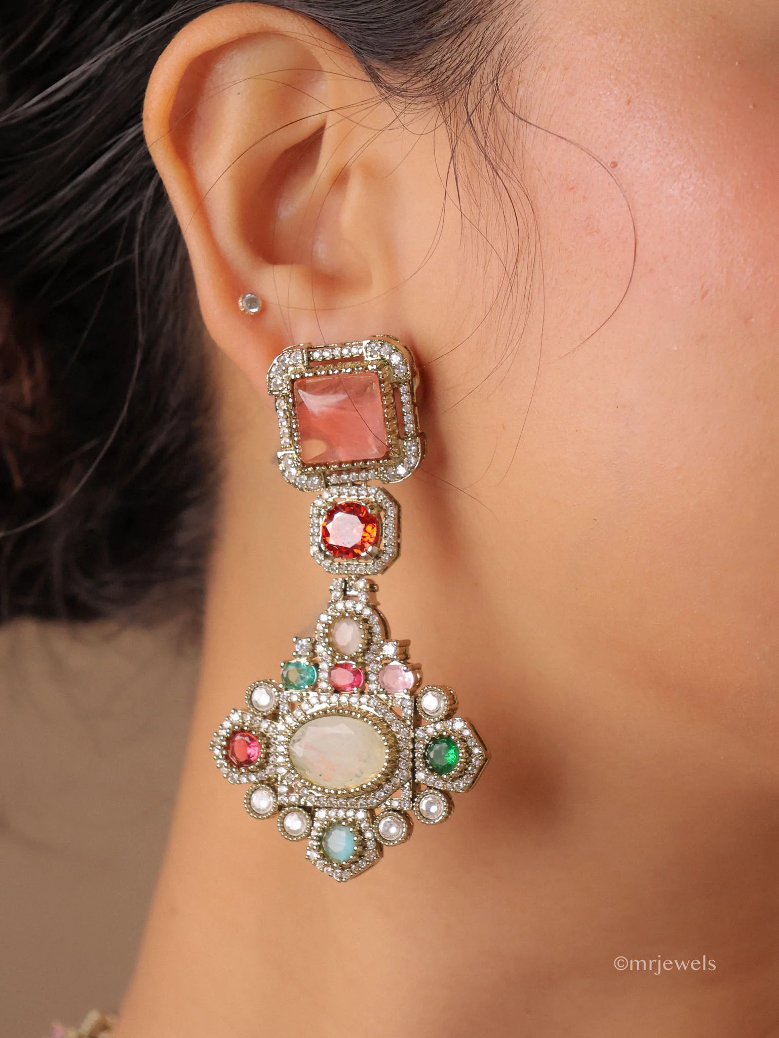 Navraga Sabya Necklace - Image 3