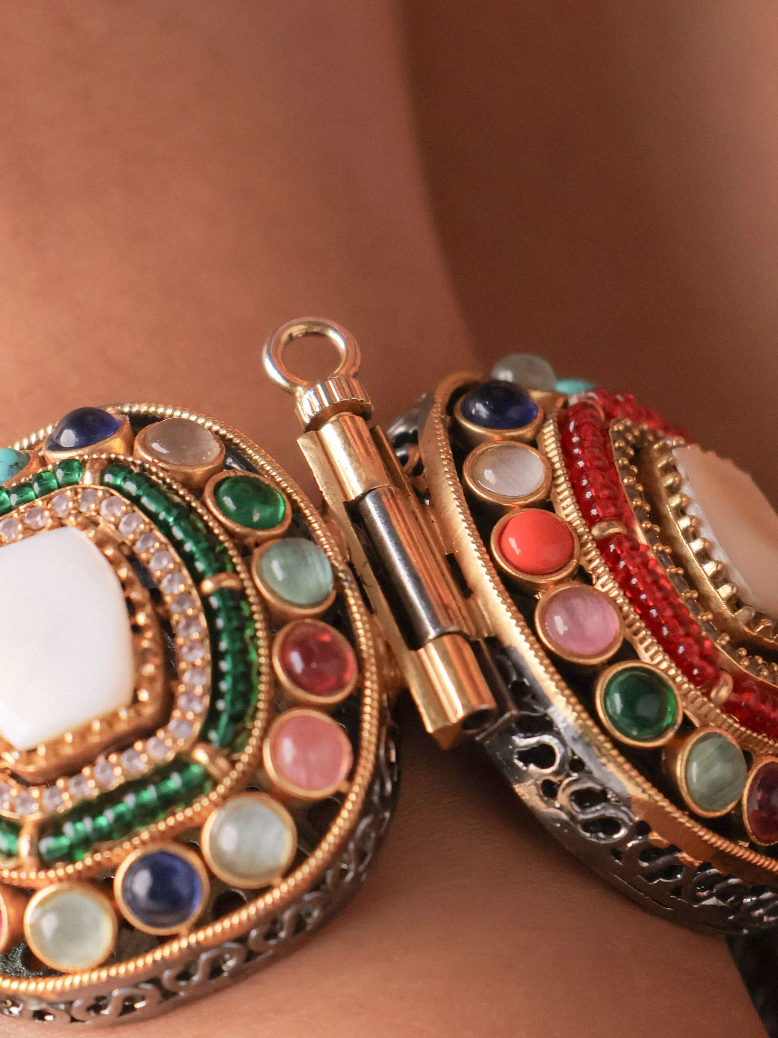 Navratna Noor Statement Bracelet - Image 4