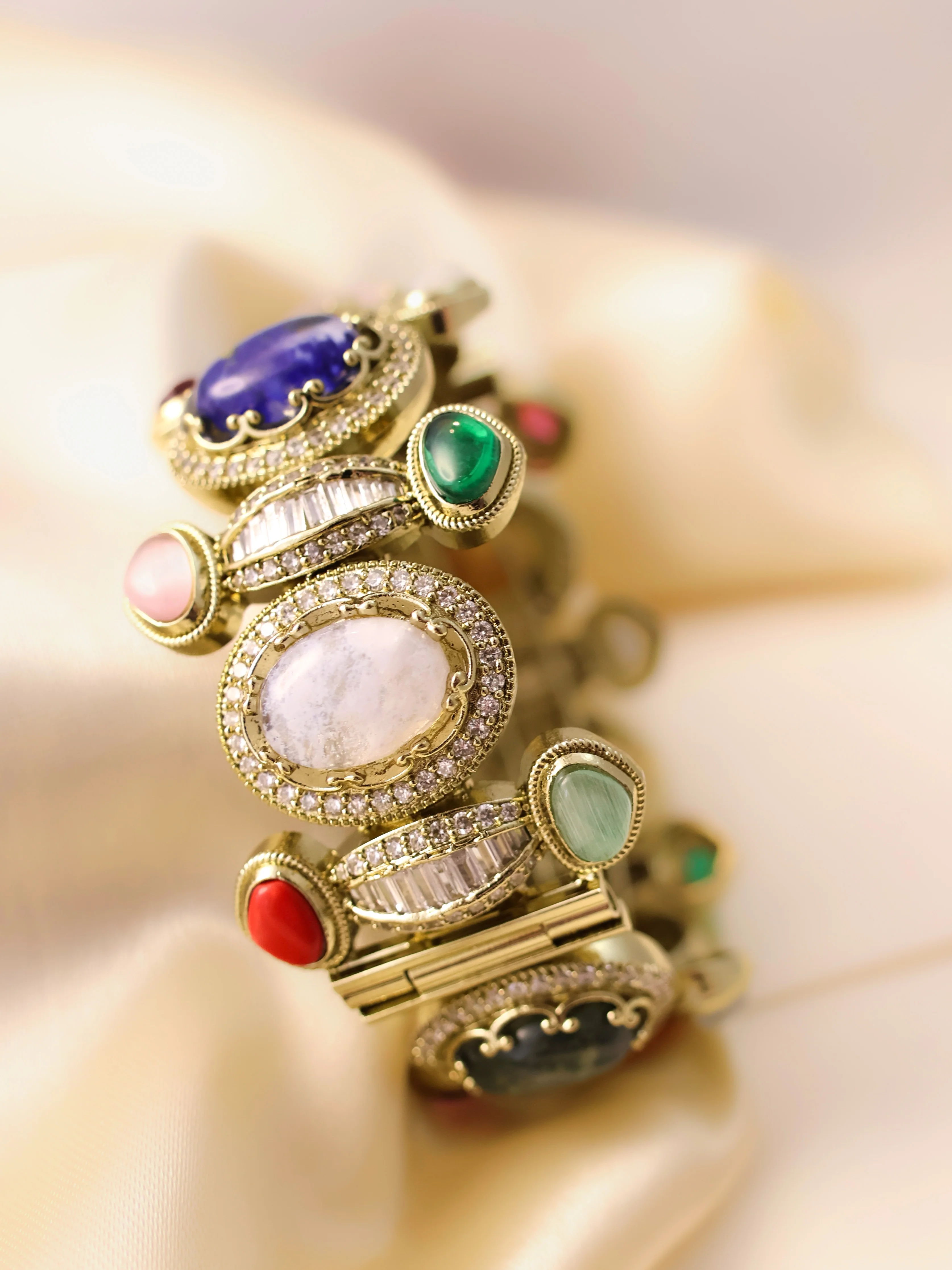 Navratna Royale Heirloom kada – A Sabyasachi-Inspired Masterpiece - Image 2