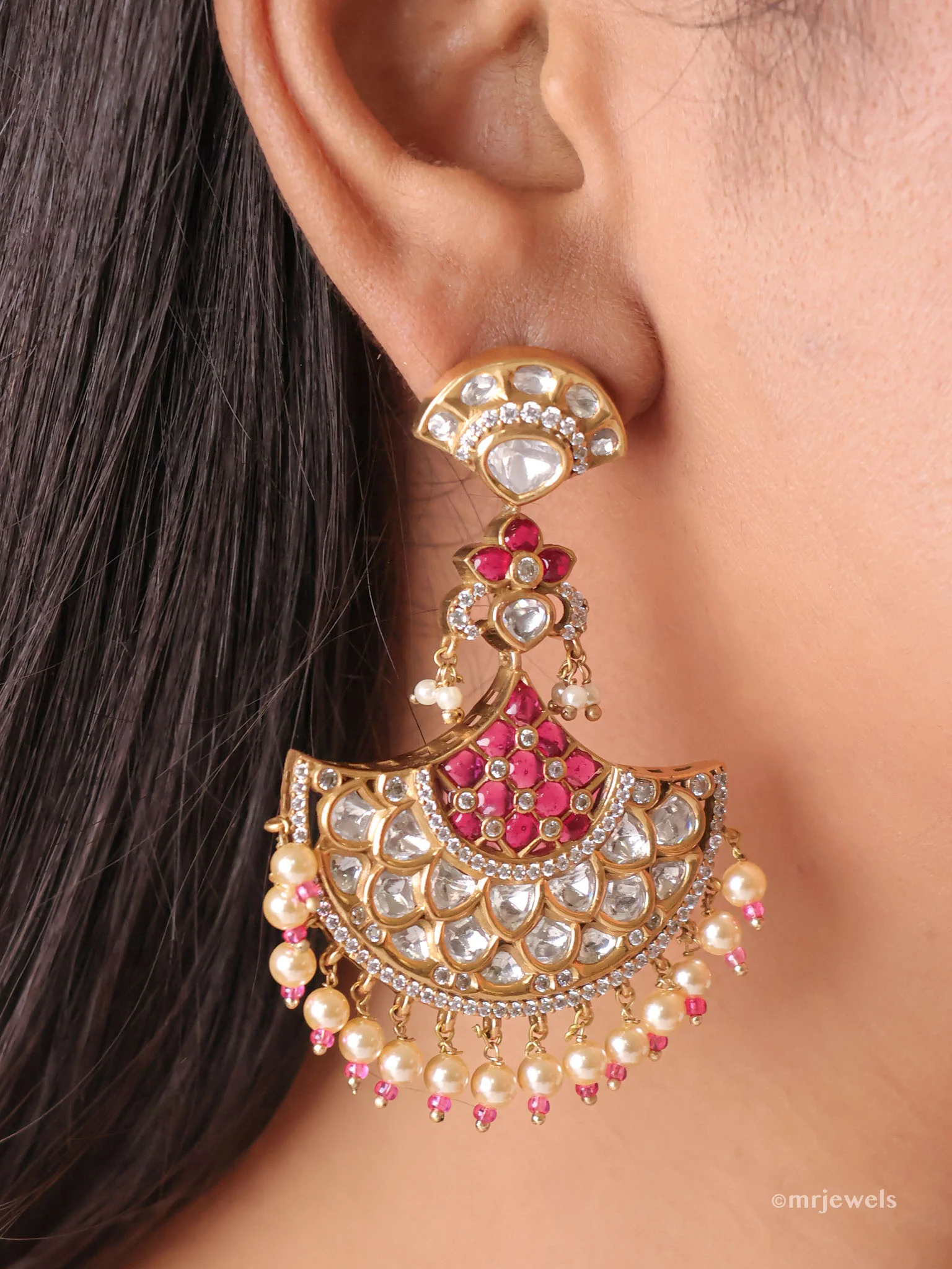 Noor-e-Chand Kundan Chandbali