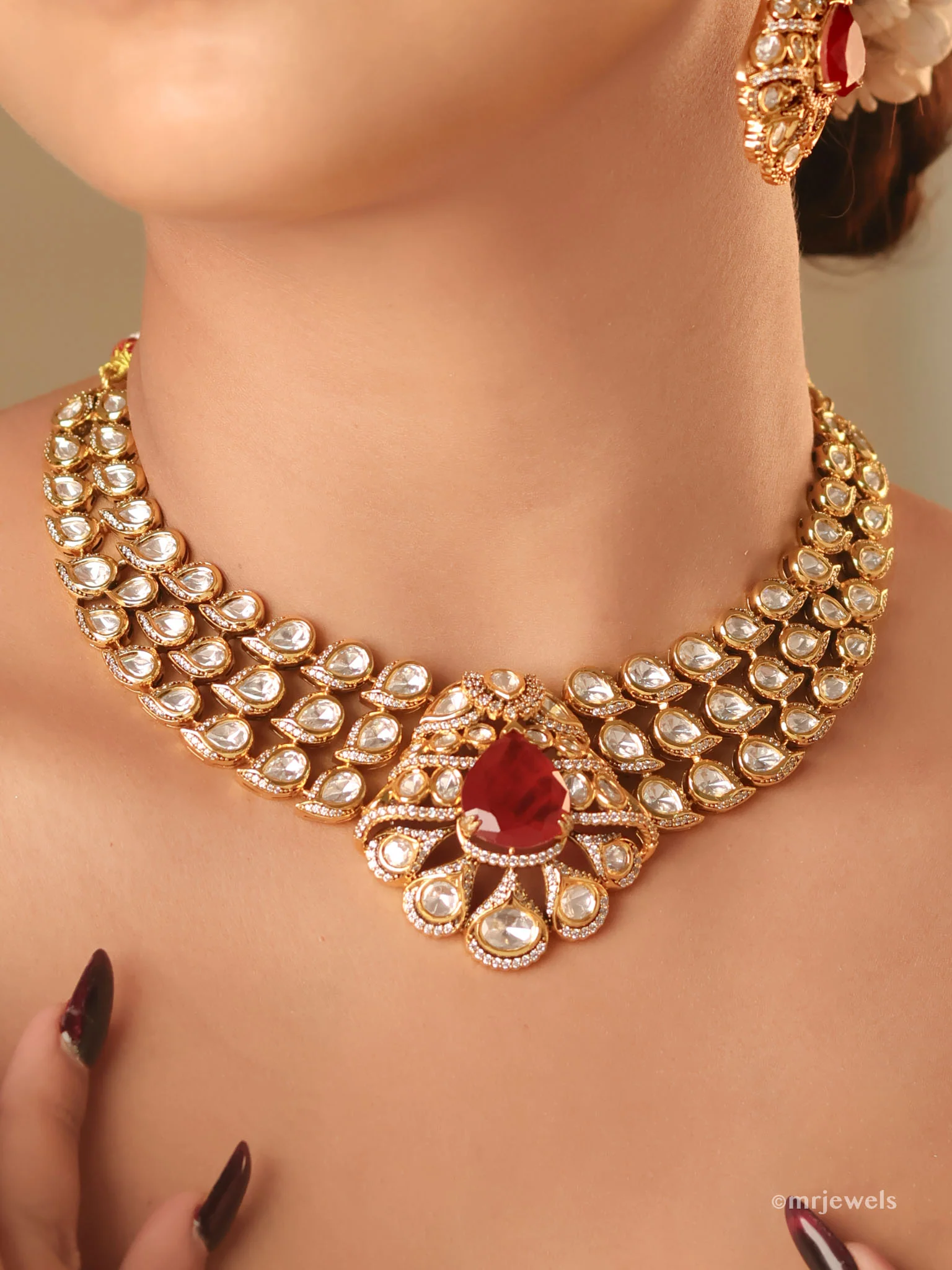 Noor-E-Hayat Necklace Set