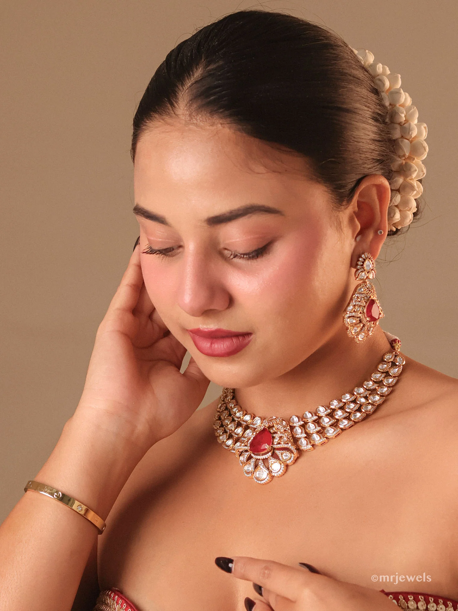 Noor-E-Hayat Necklace Set - Image 2