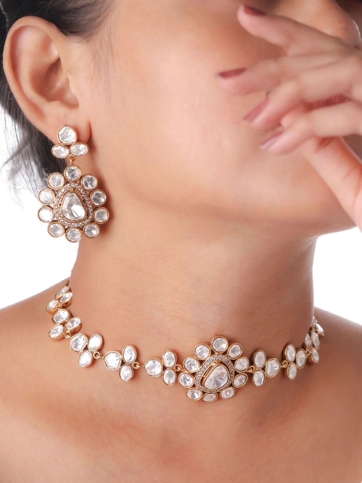 Noor-E-Nazakat Kundan Choker