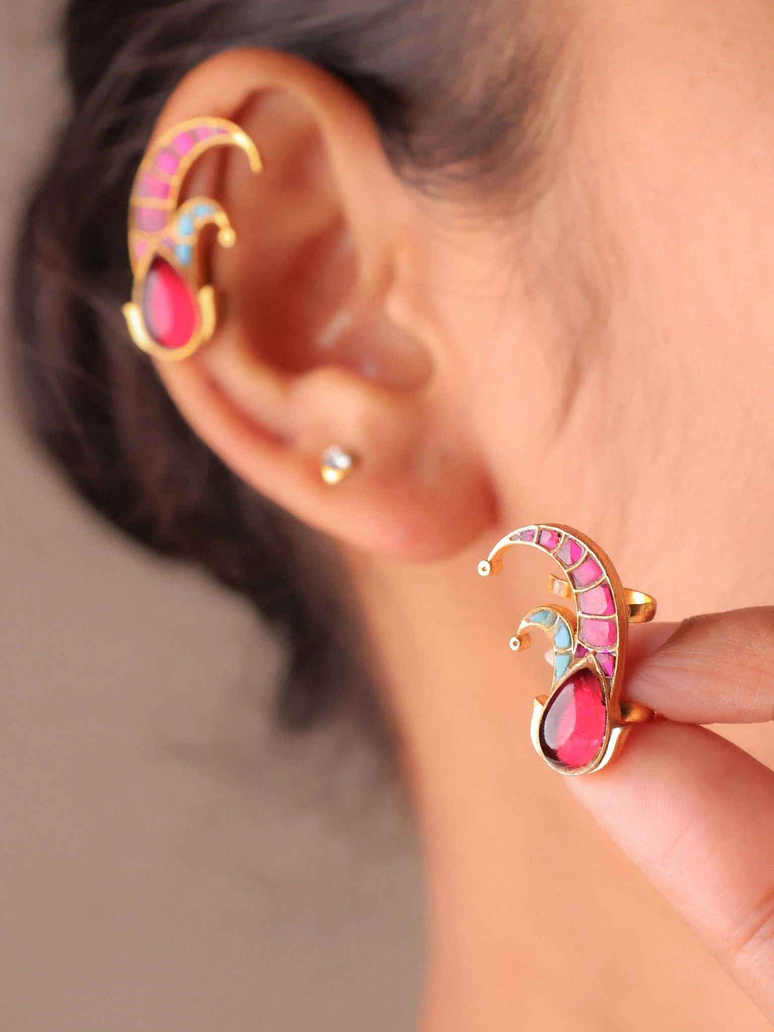 Noor Ear Cuff