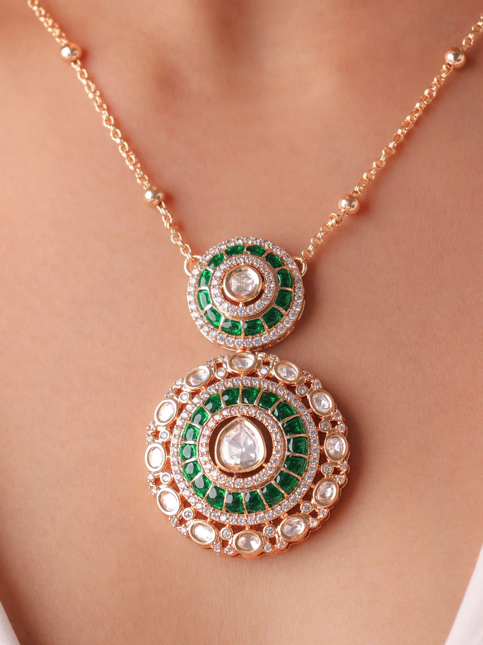Nooreh  Pendant Set - Image 2