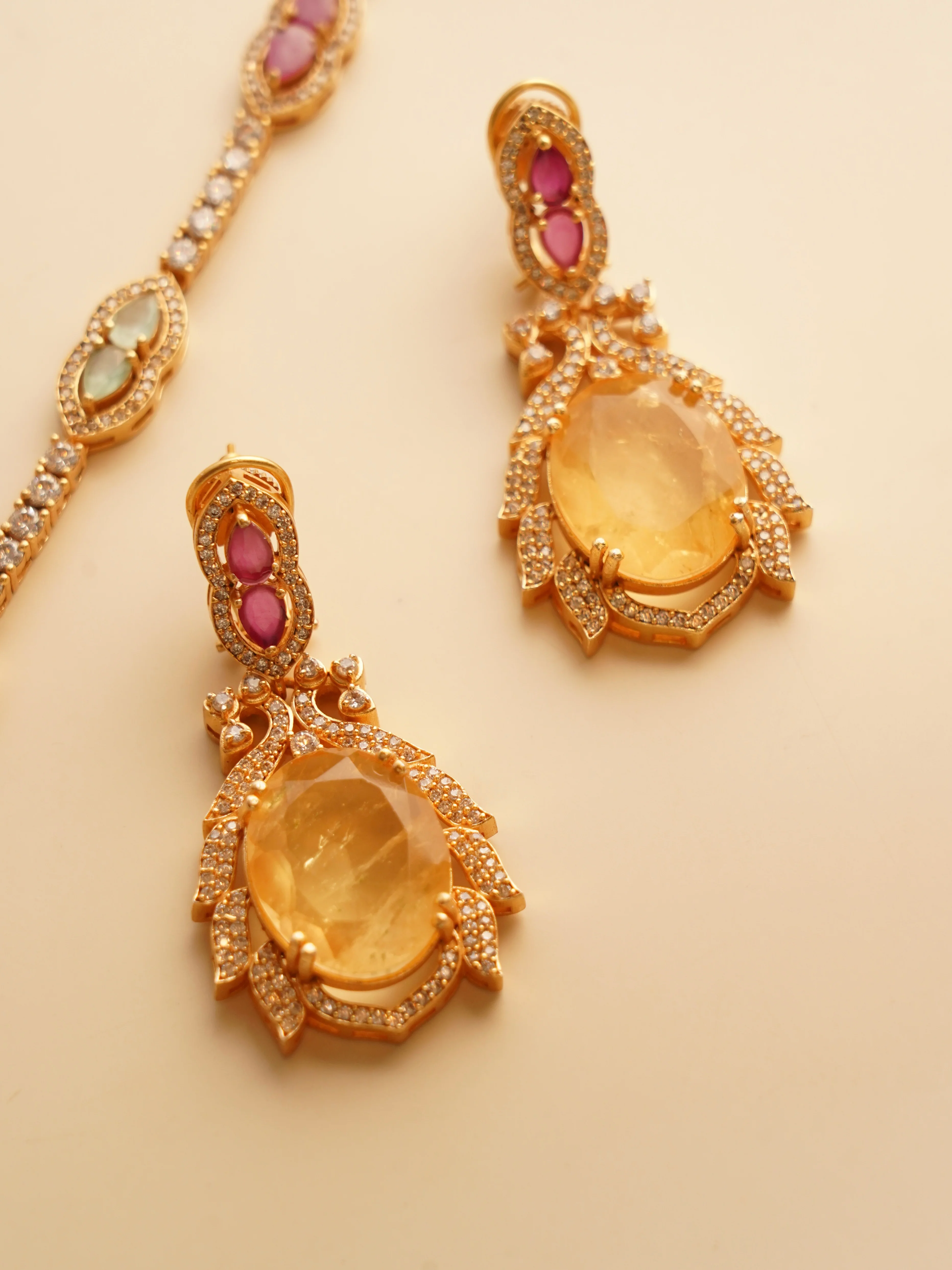 Noorie Statement Necklace Set - Image 6