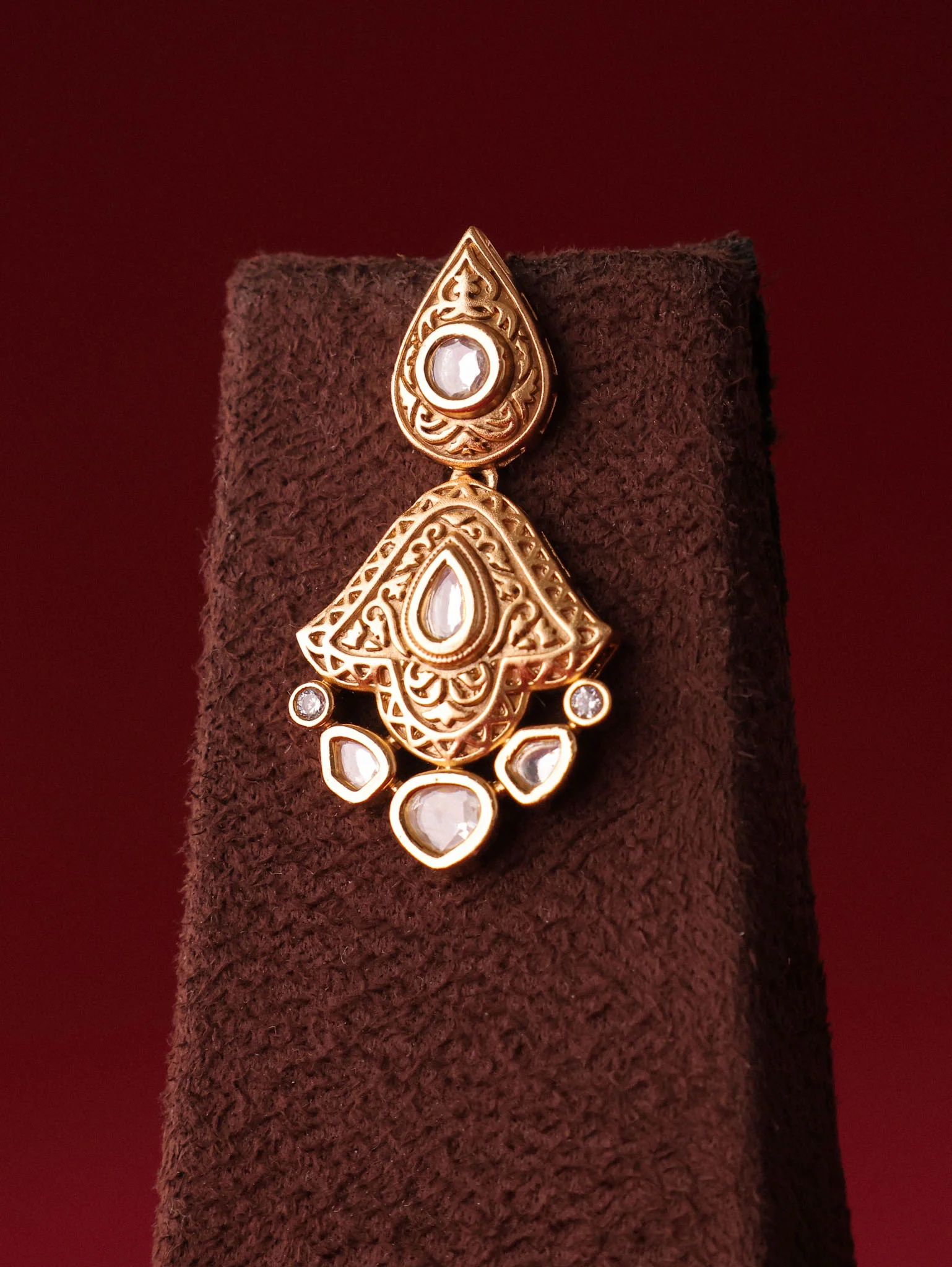 Noorika Heritage Pearl Polki Set - Image 3