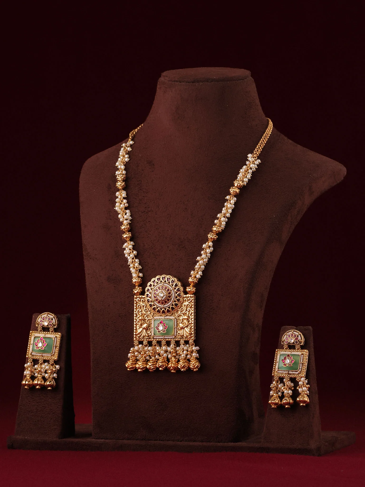 Padmika Rajsi Temple Heritage Set