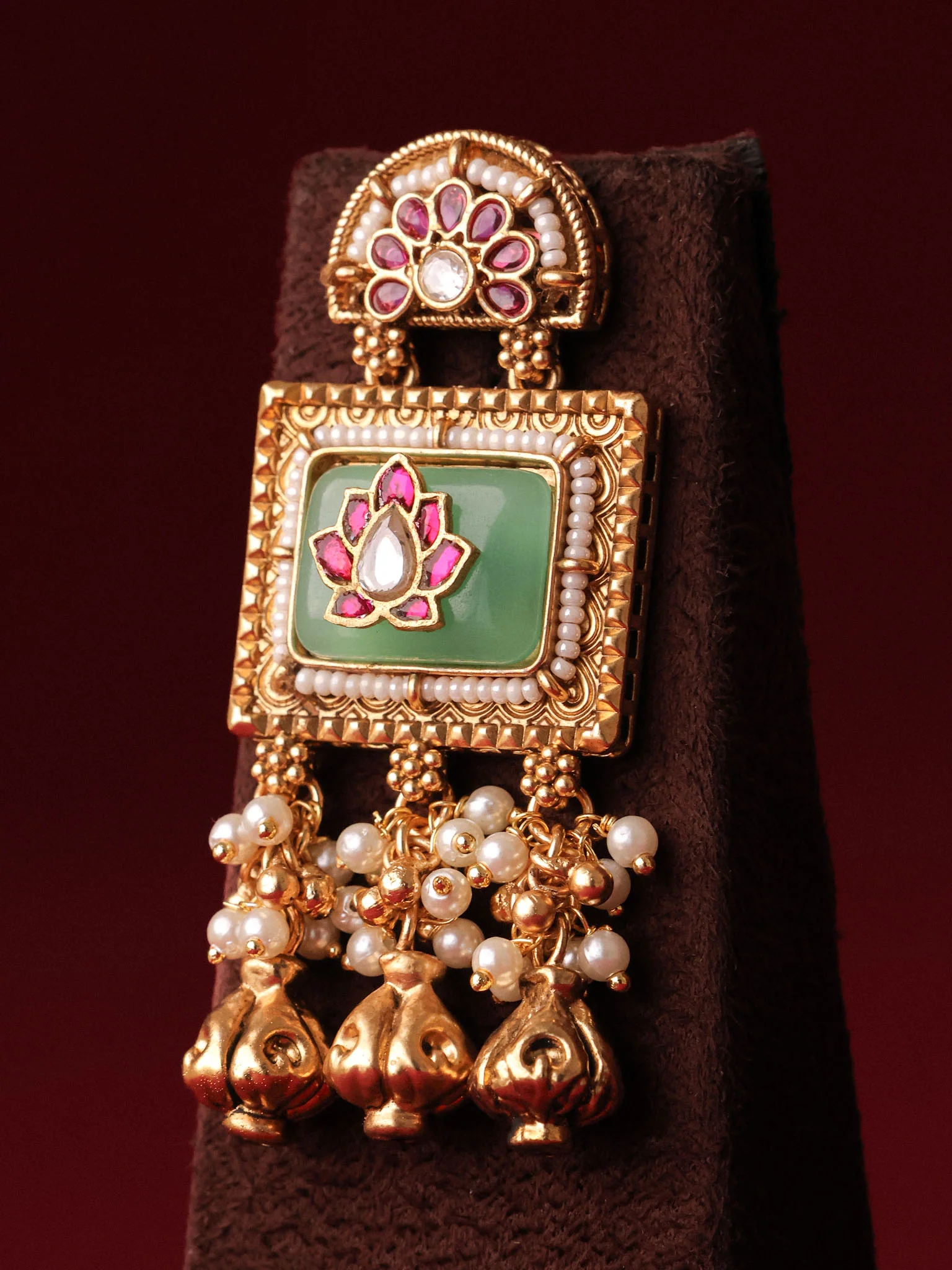 Padmika Rajsi Temple Heritage Set - Image 3
