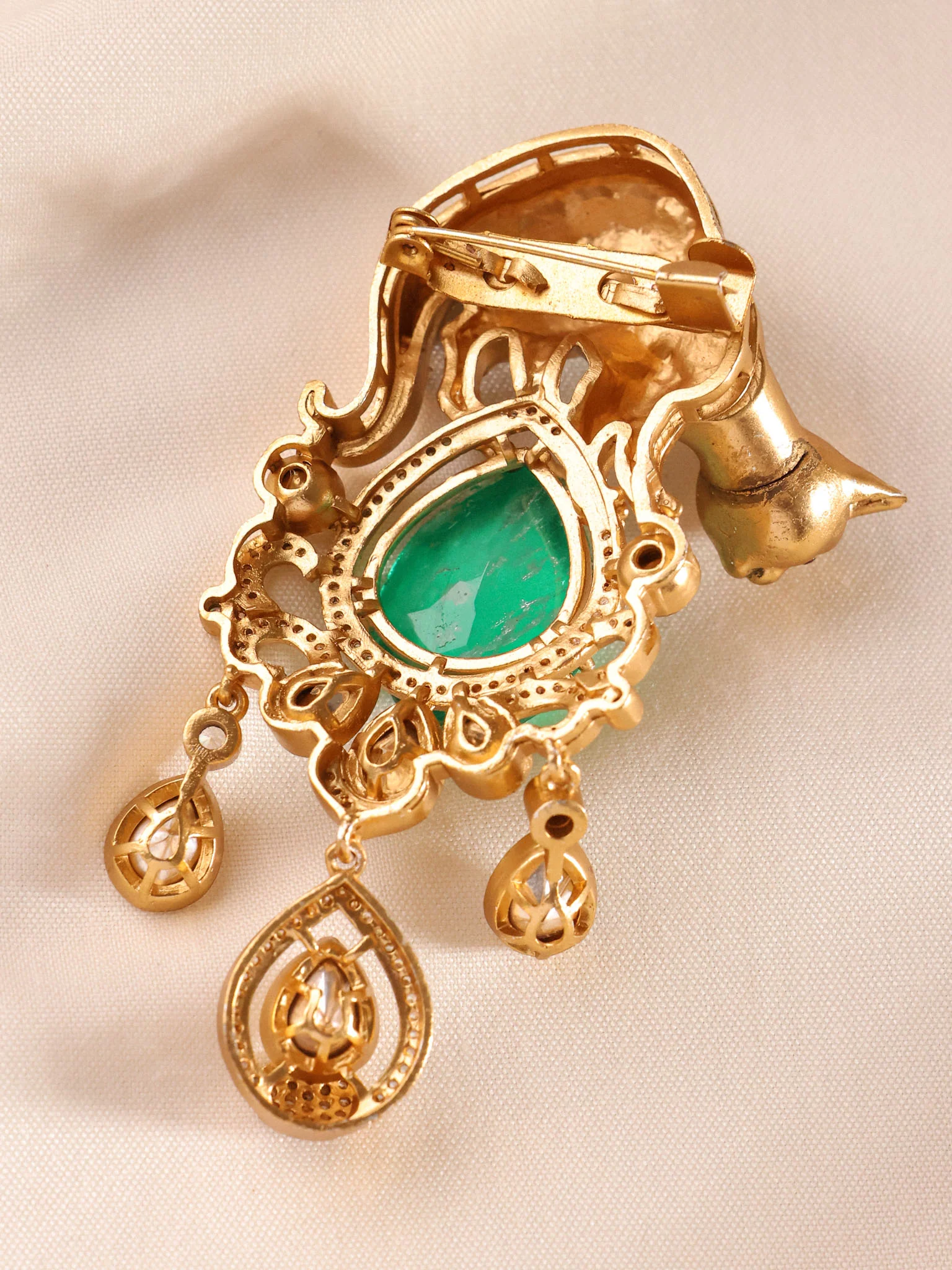Panther Royale Gemstone Brooch - Image 6